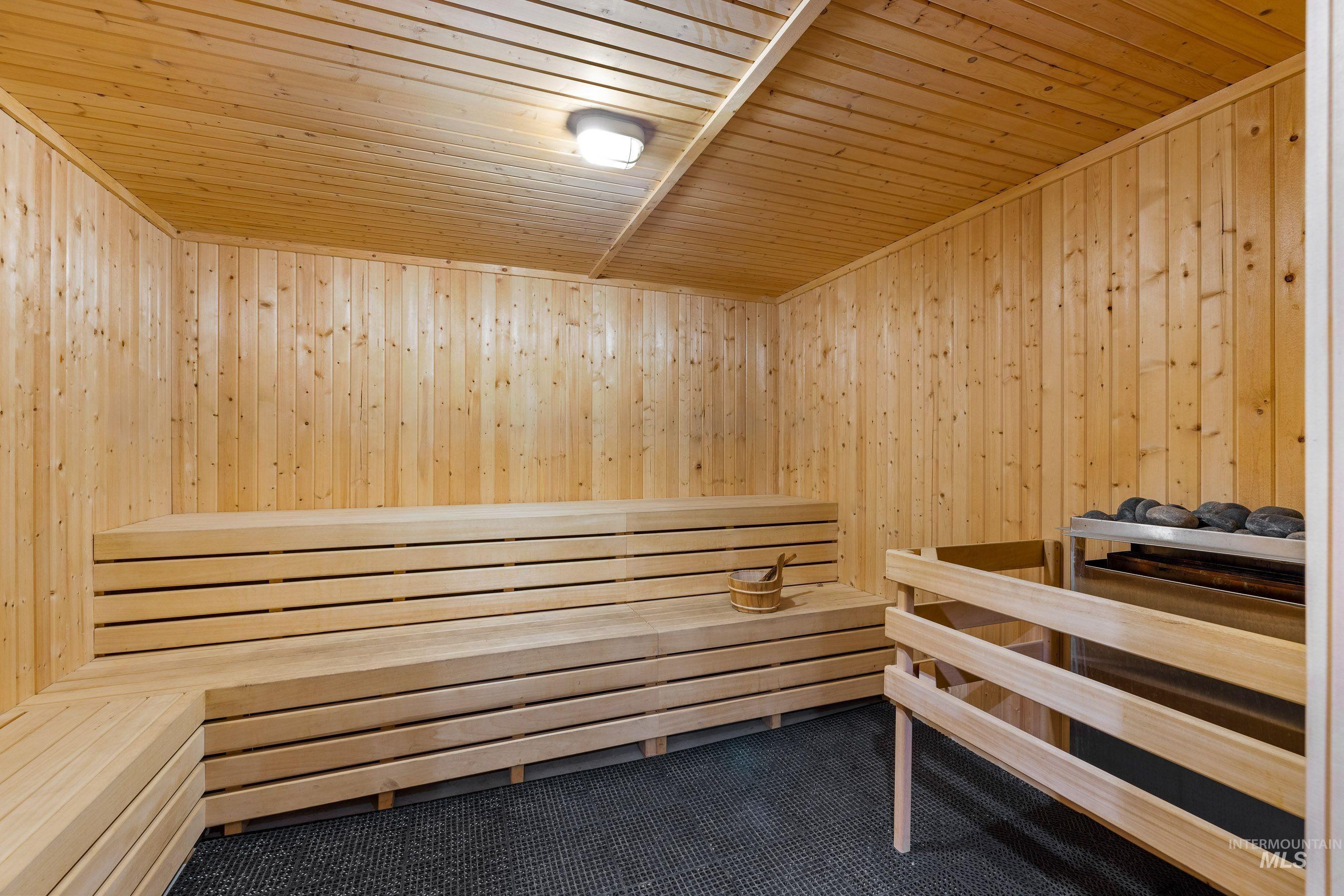 86 Fawnlilly Property Photo 33