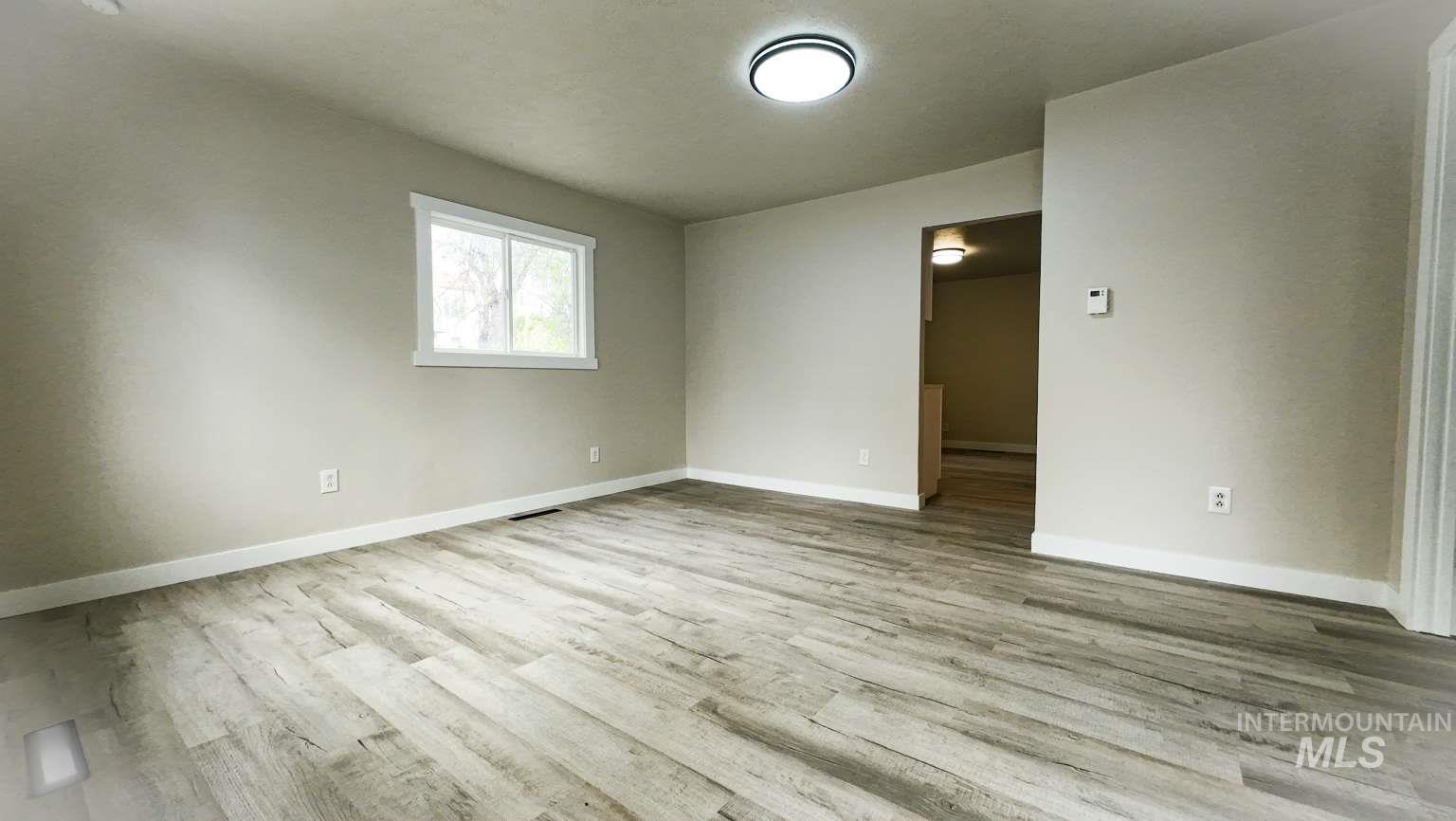 482 Van Buren St Property Photo 2