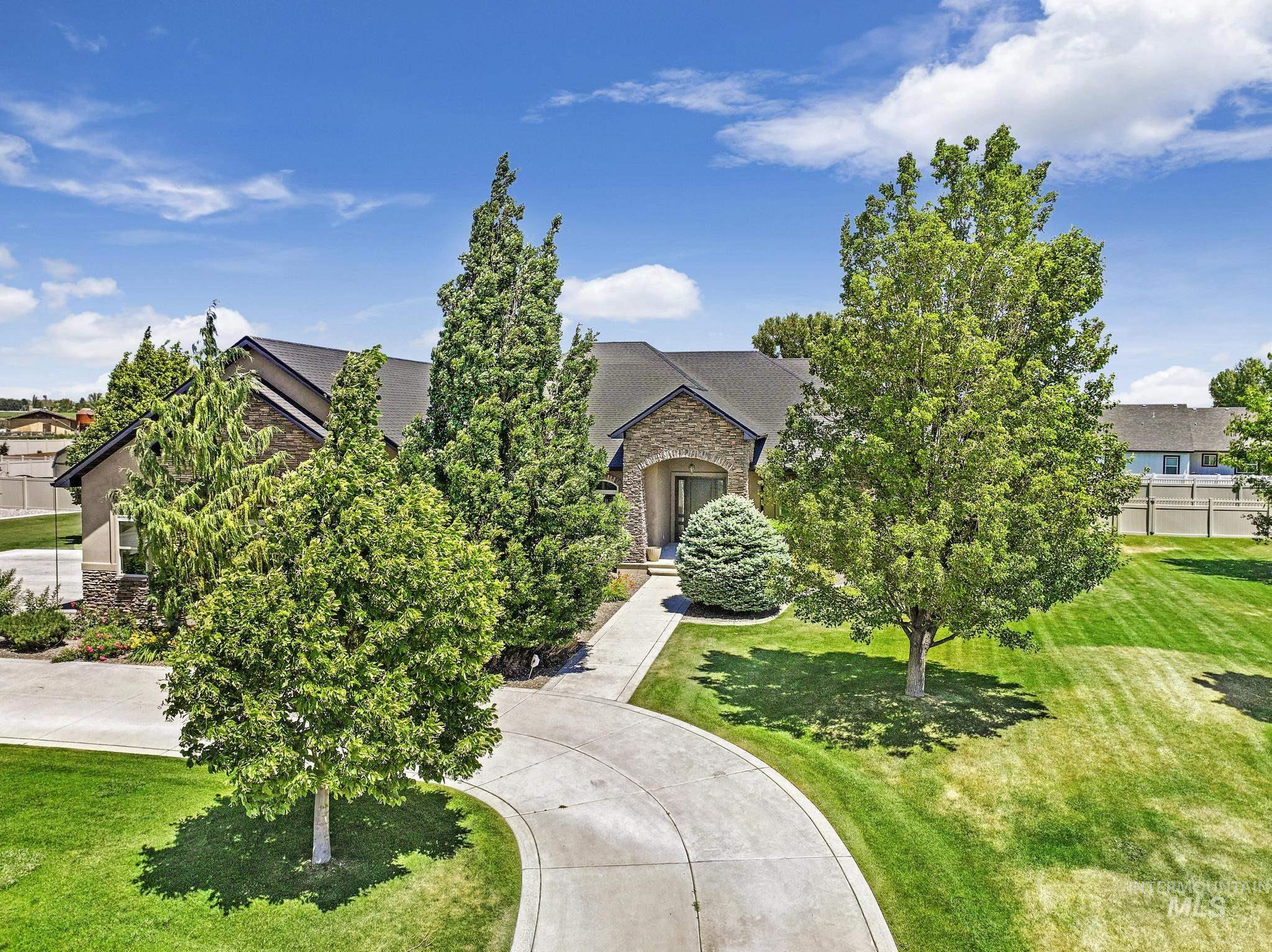 508 Tasia Brianna Dr E Property Photo