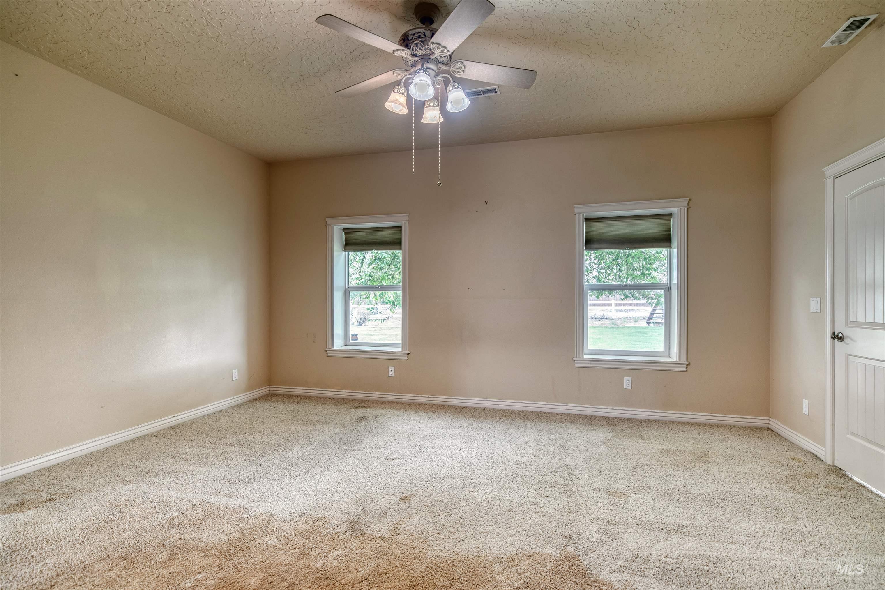 27607 Petolla Road Property Photo 19