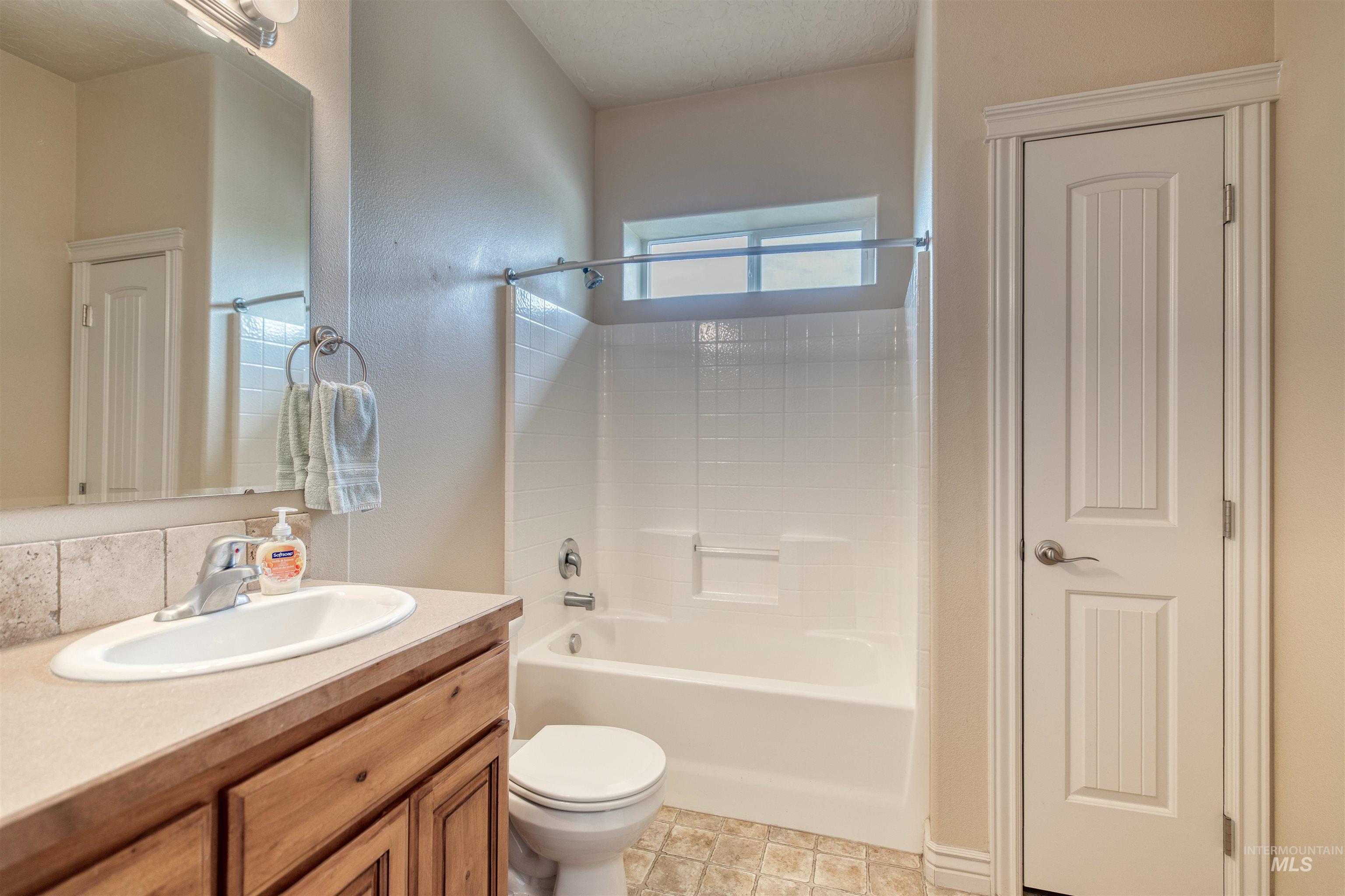 27607 Petolla Road Property Photo 33