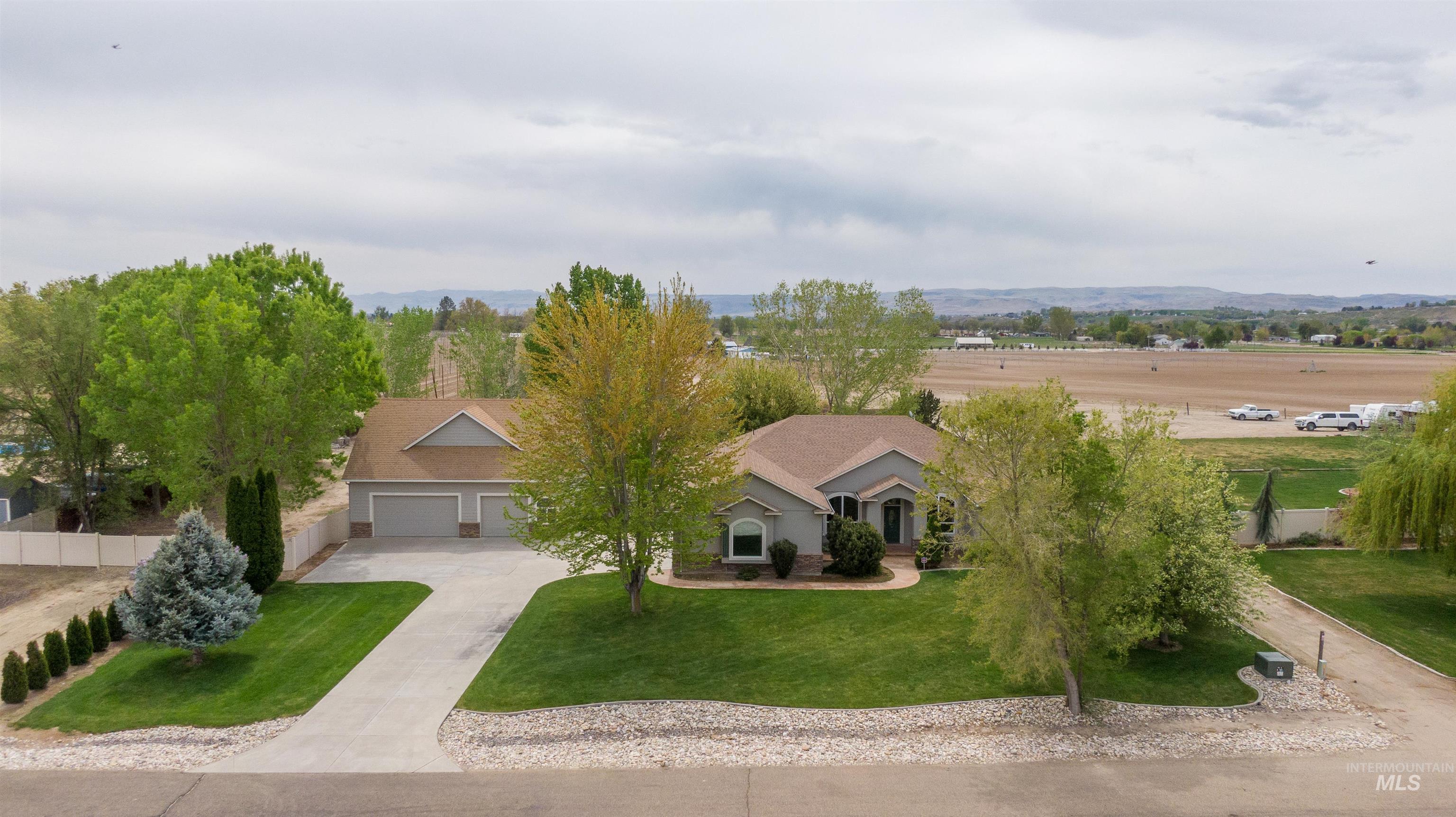 27607 Petolla Road Property Photo 44
