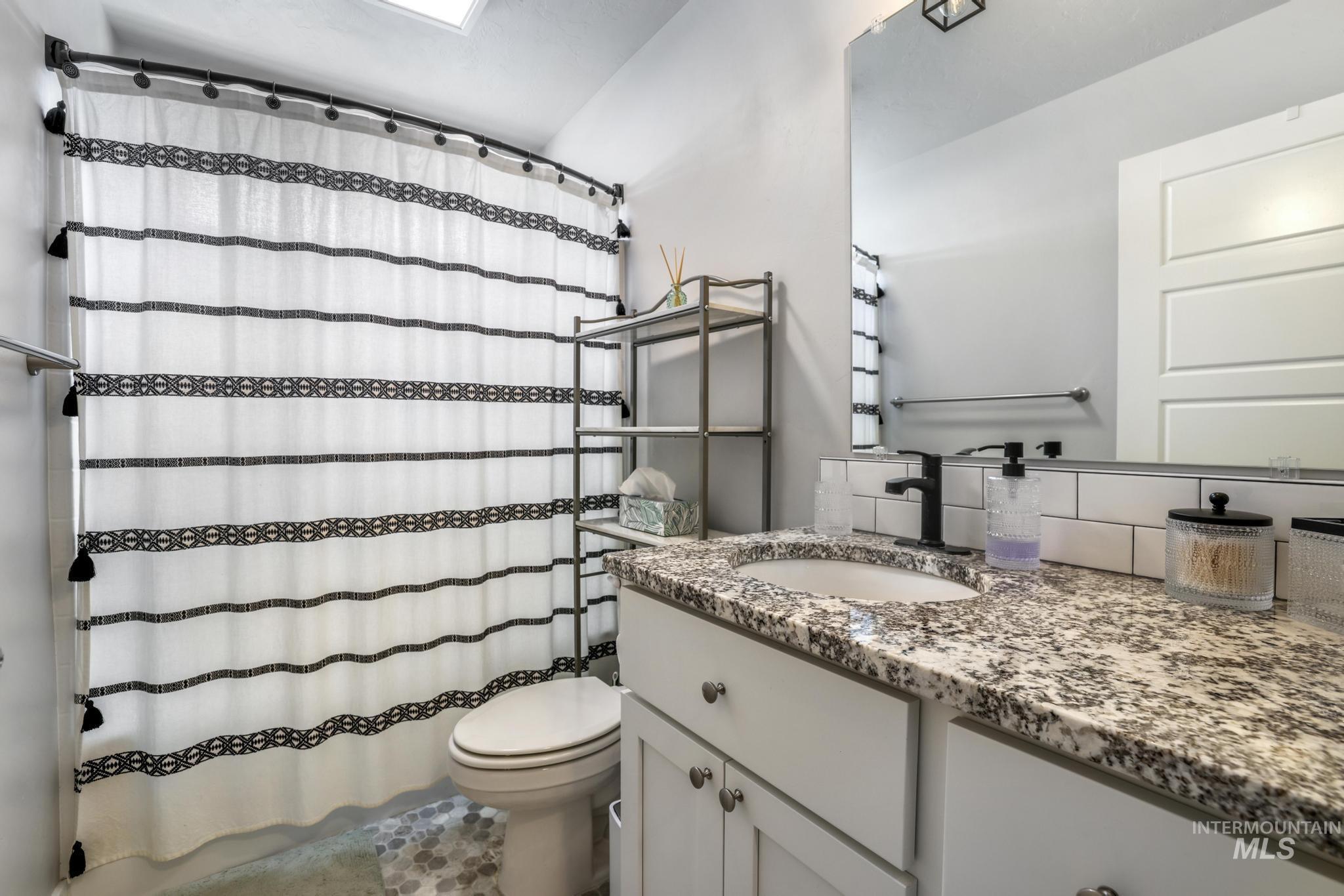 1410 N Birch Street Property Photo 23