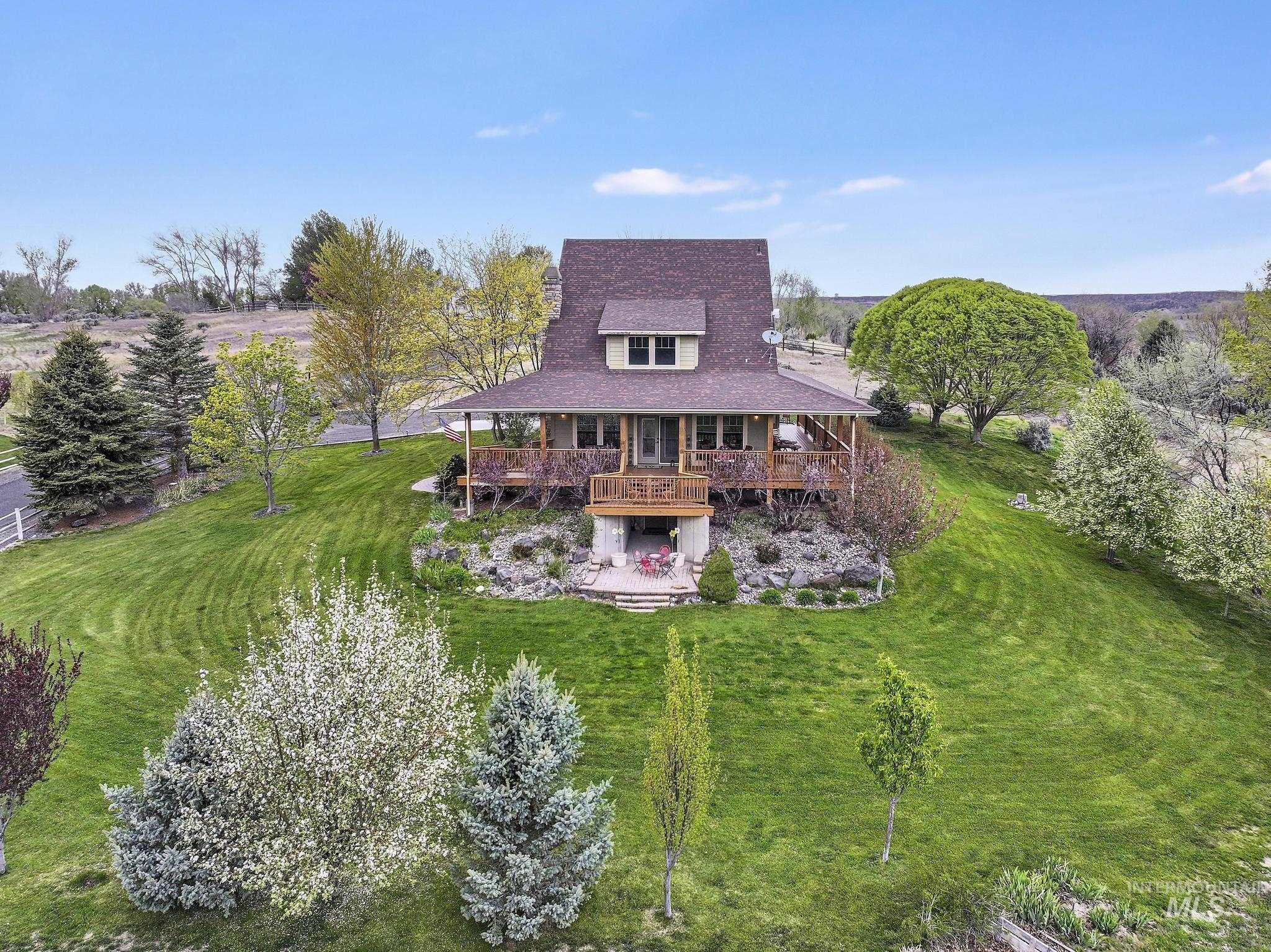 4514 Meadow Circle Property Photo