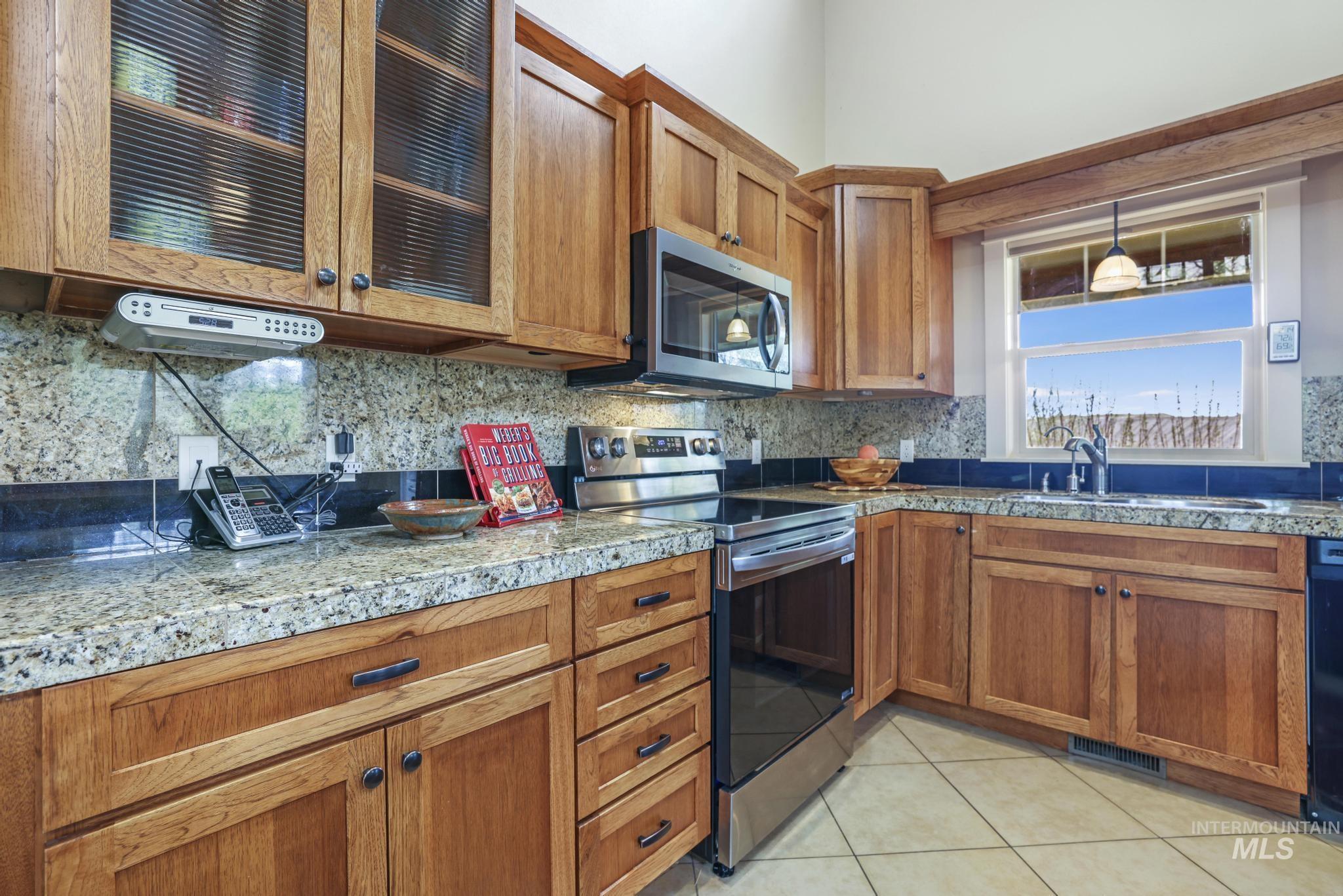 4514 Meadow Circle Property Photo 22