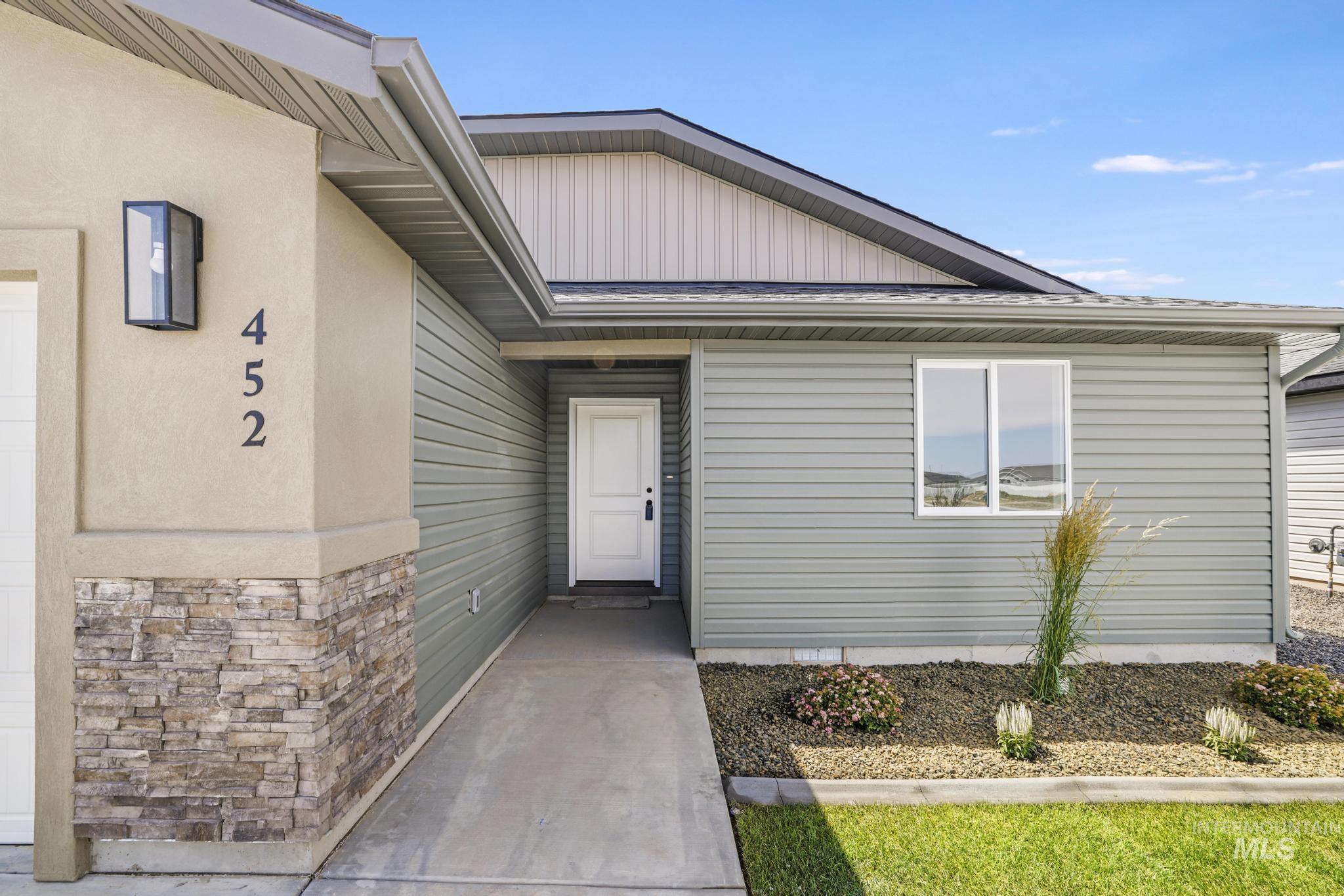 452 Rock Dove Loop Property Photo 1