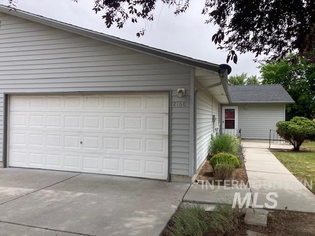2160 Sw 2nd Avenue Property Photo 1