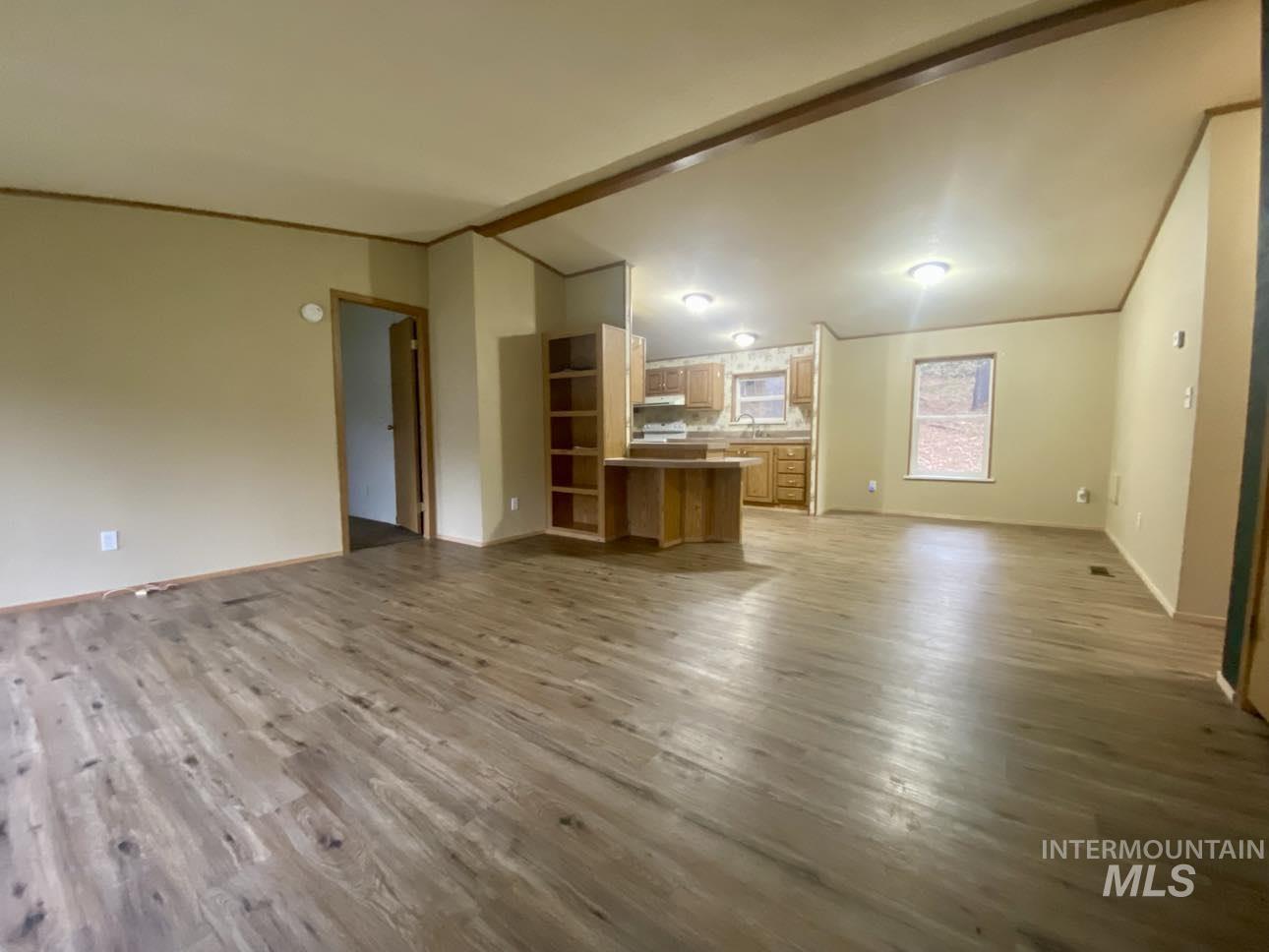 174 Elmwood Loop Property Photo 4