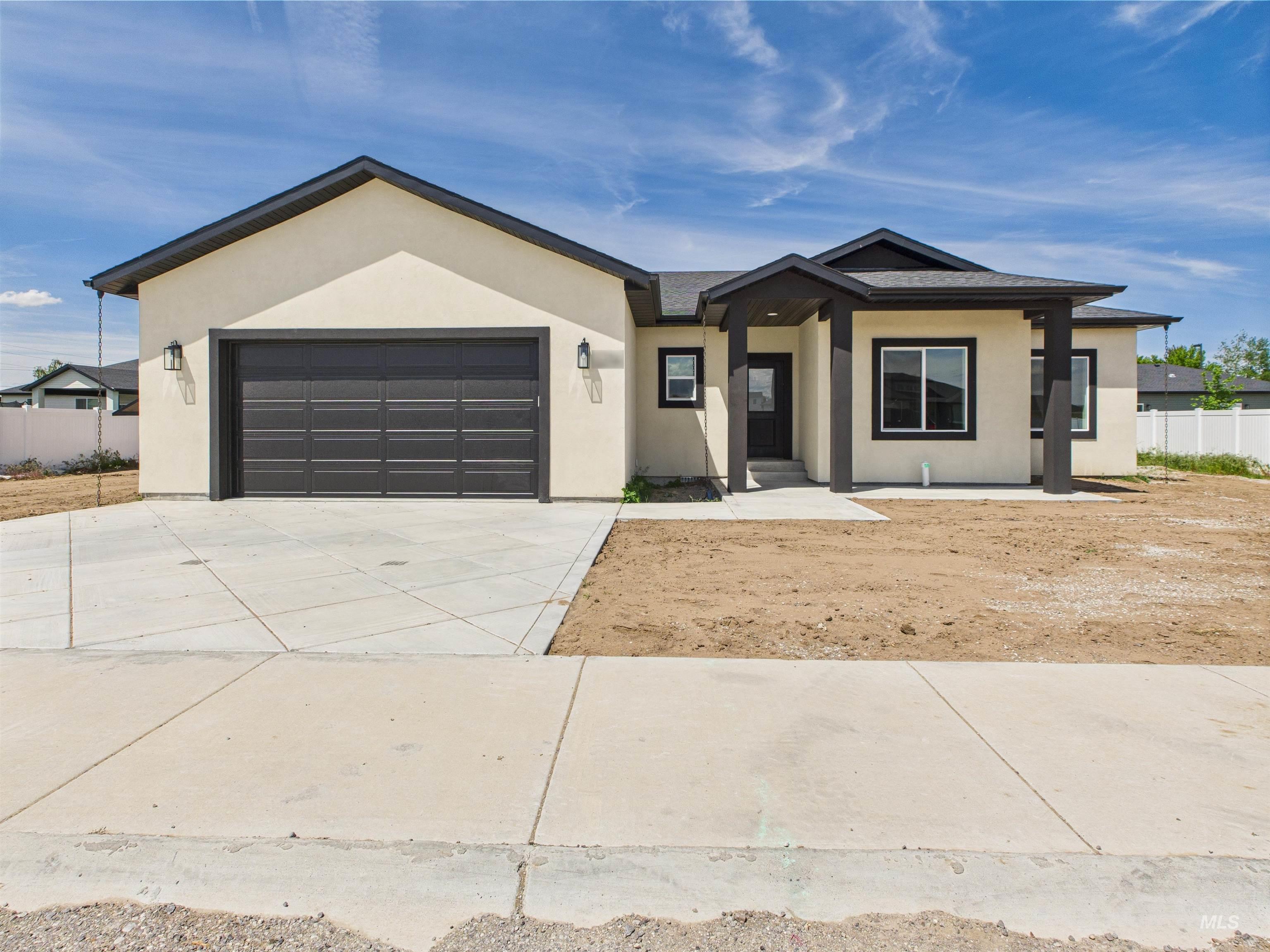1214 Diamond Drive Property Photo 1