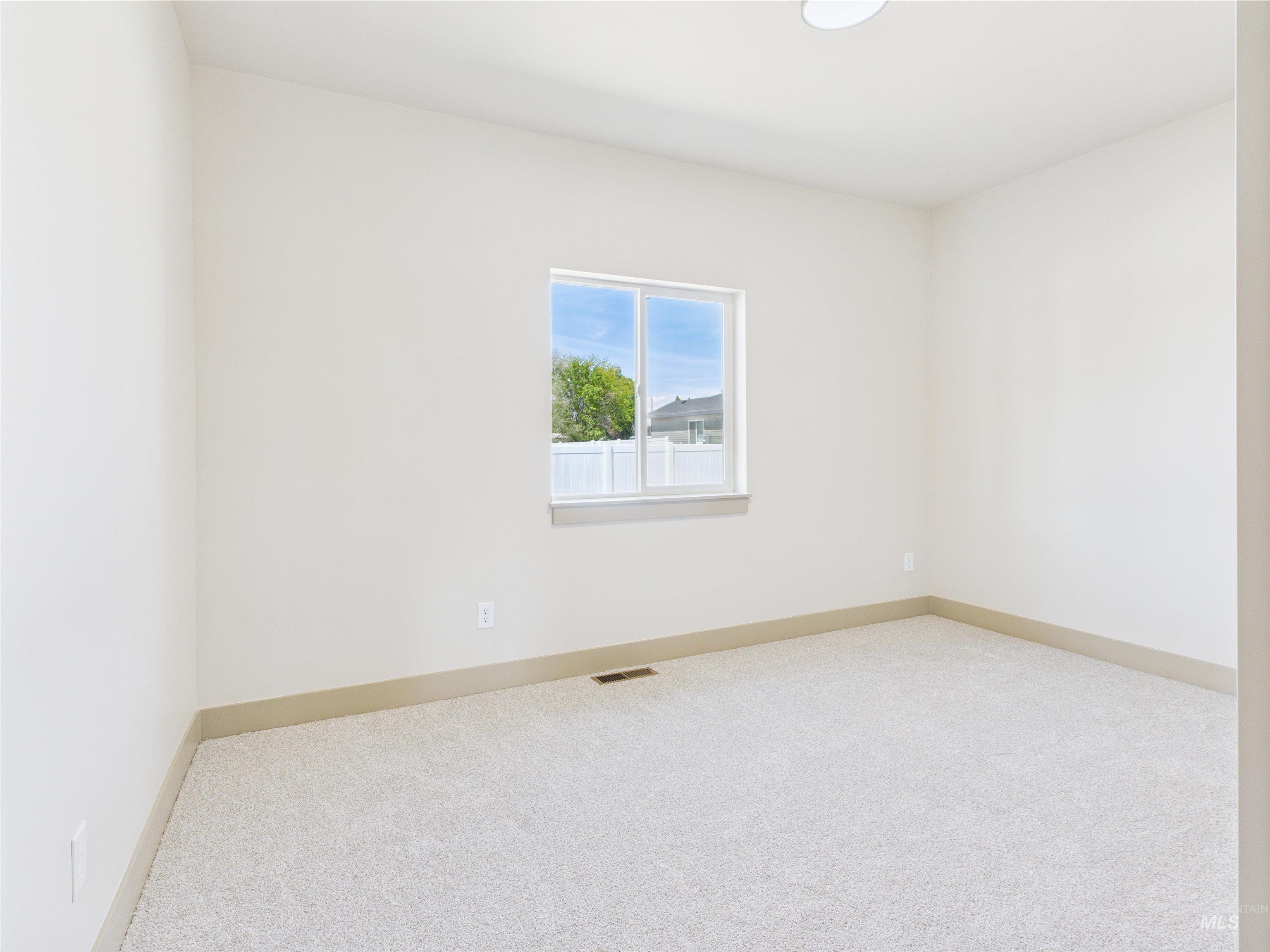 1214 Diamond Drive Property Photo 17