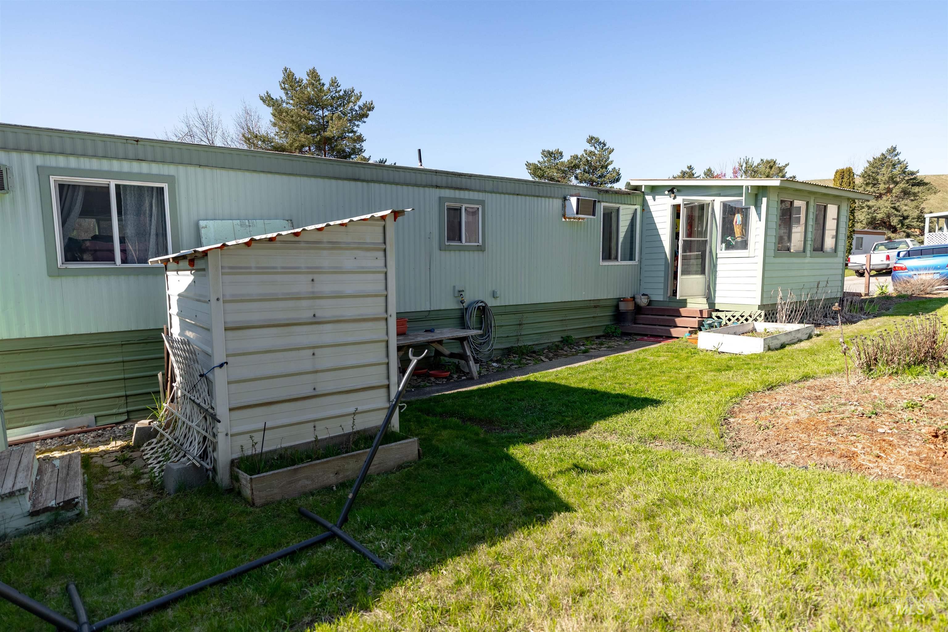 609 N Almon Property Photo 13