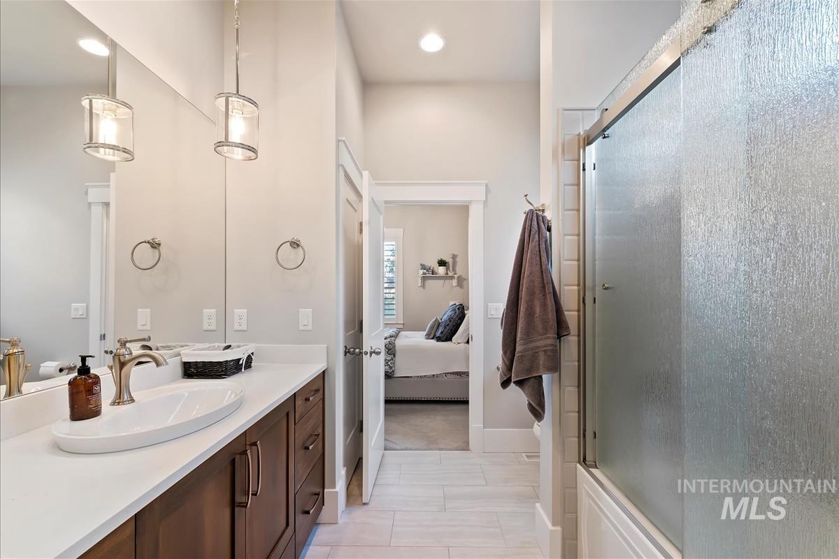 1895 N Rivington Way Property Photo 6