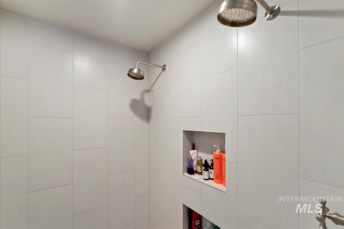 1895 N Rivington Way Property Photo 24
