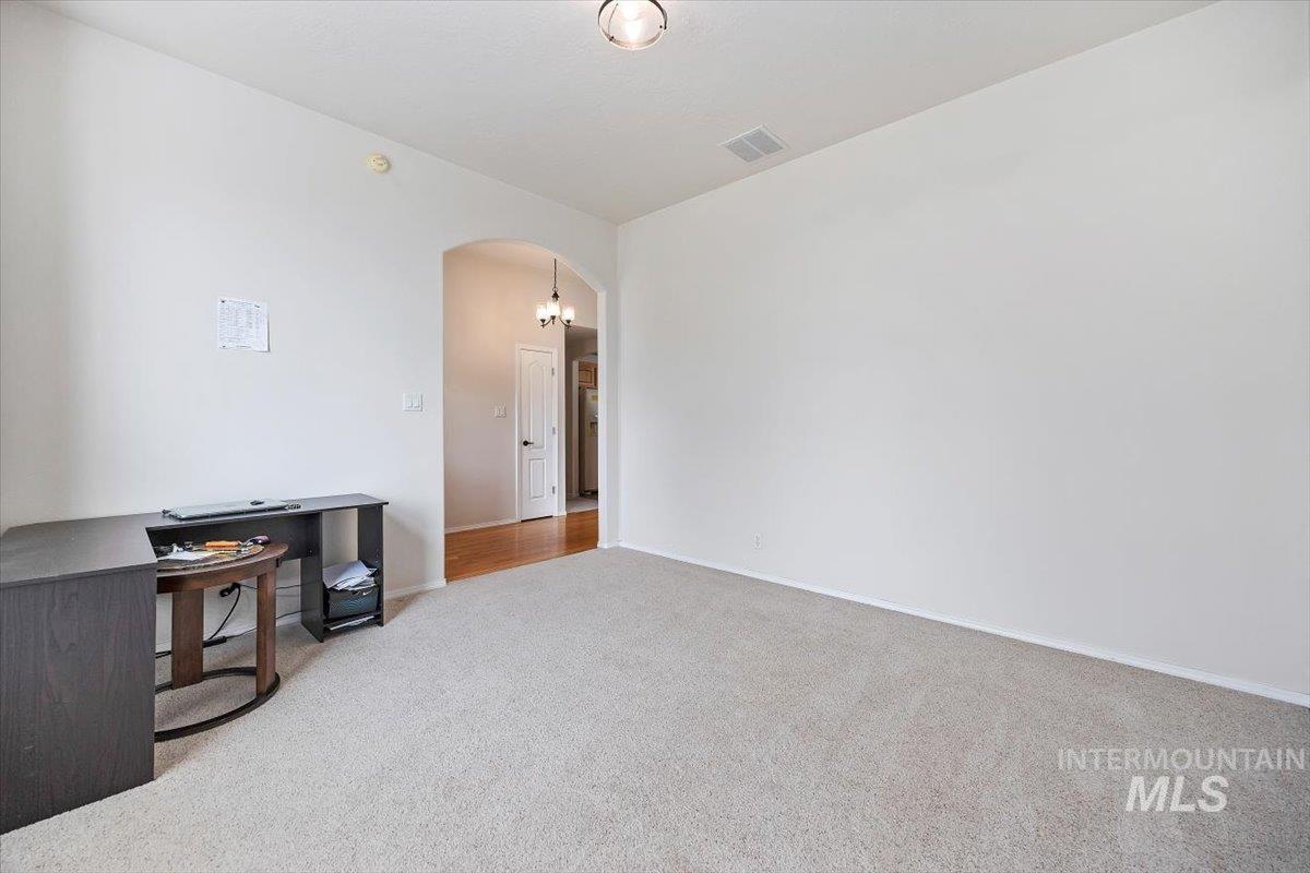 362 Whispering Pine Dr Property Photo 8
