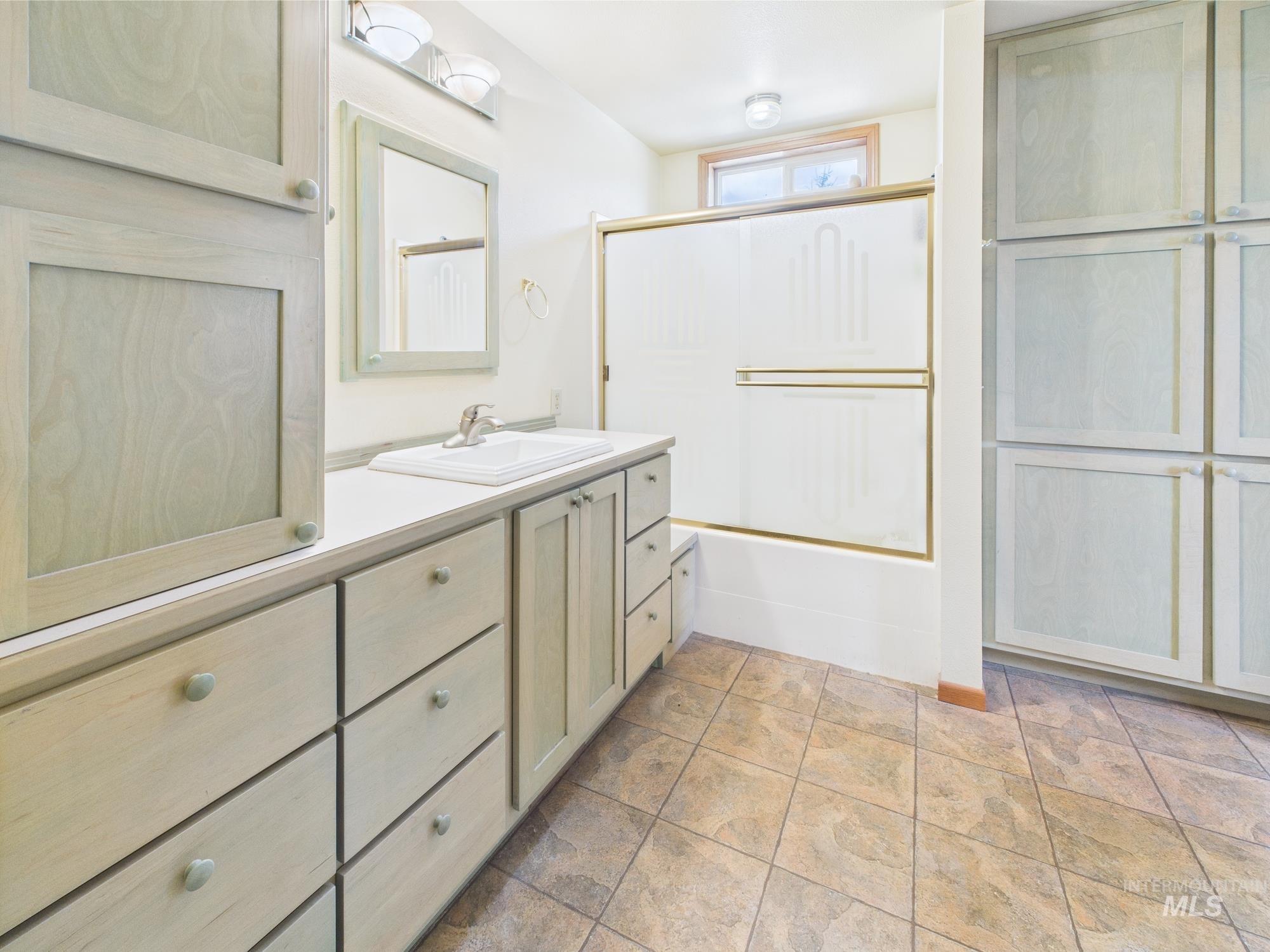 234 Saddle Ridge Rd Property Photo 14