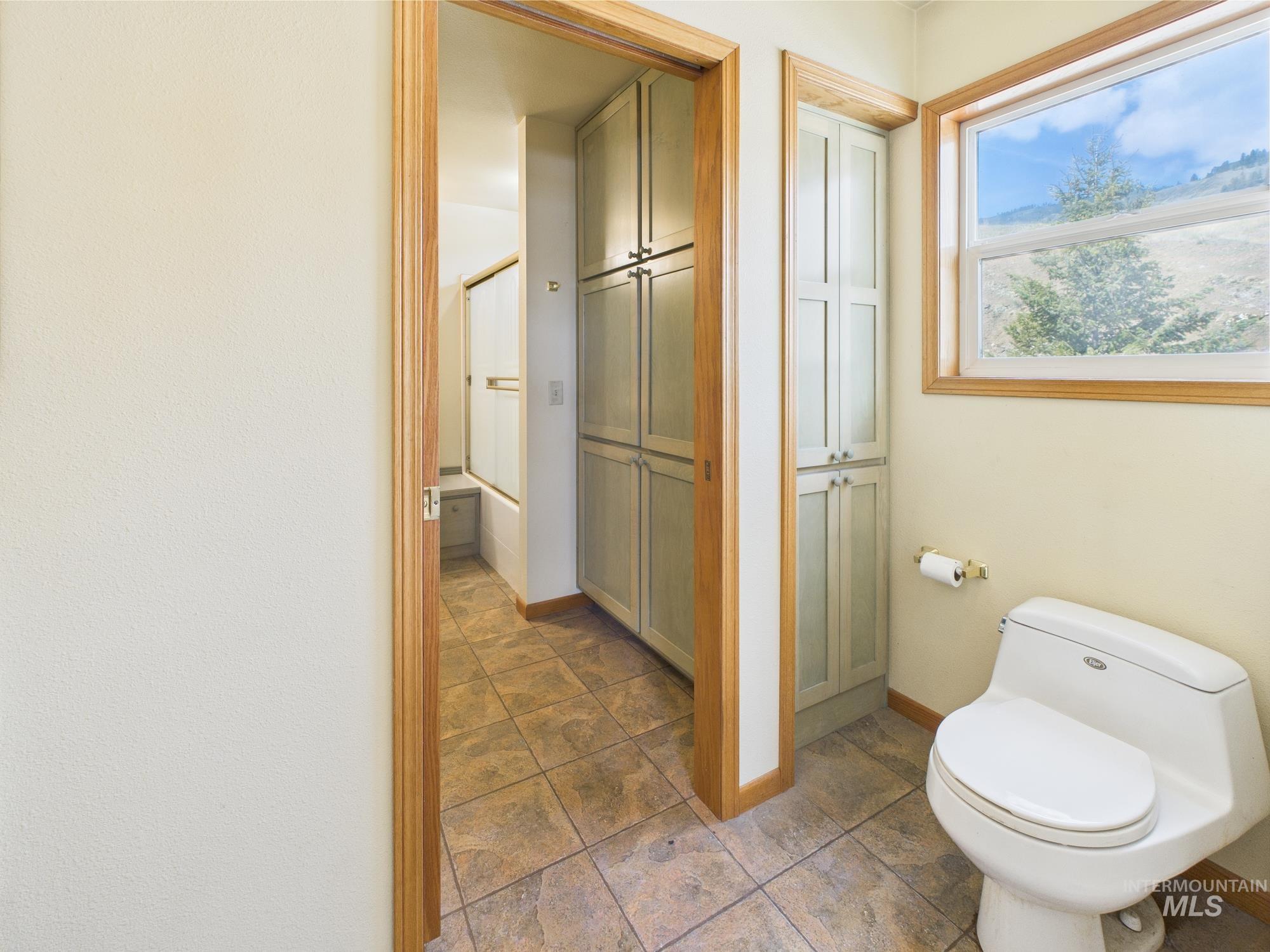 234 Saddle Ridge Rd Property Photo 18