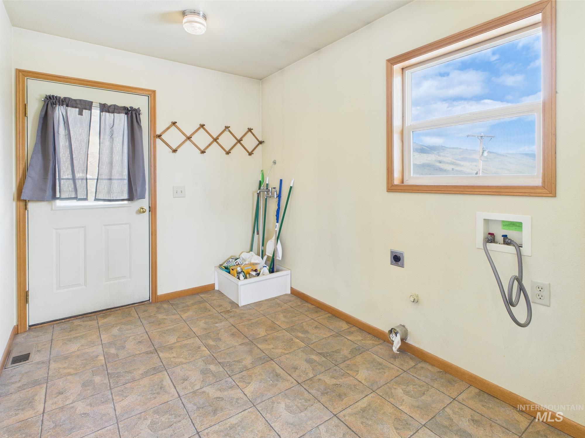 234 Saddle Ridge Rd Property Photo 20