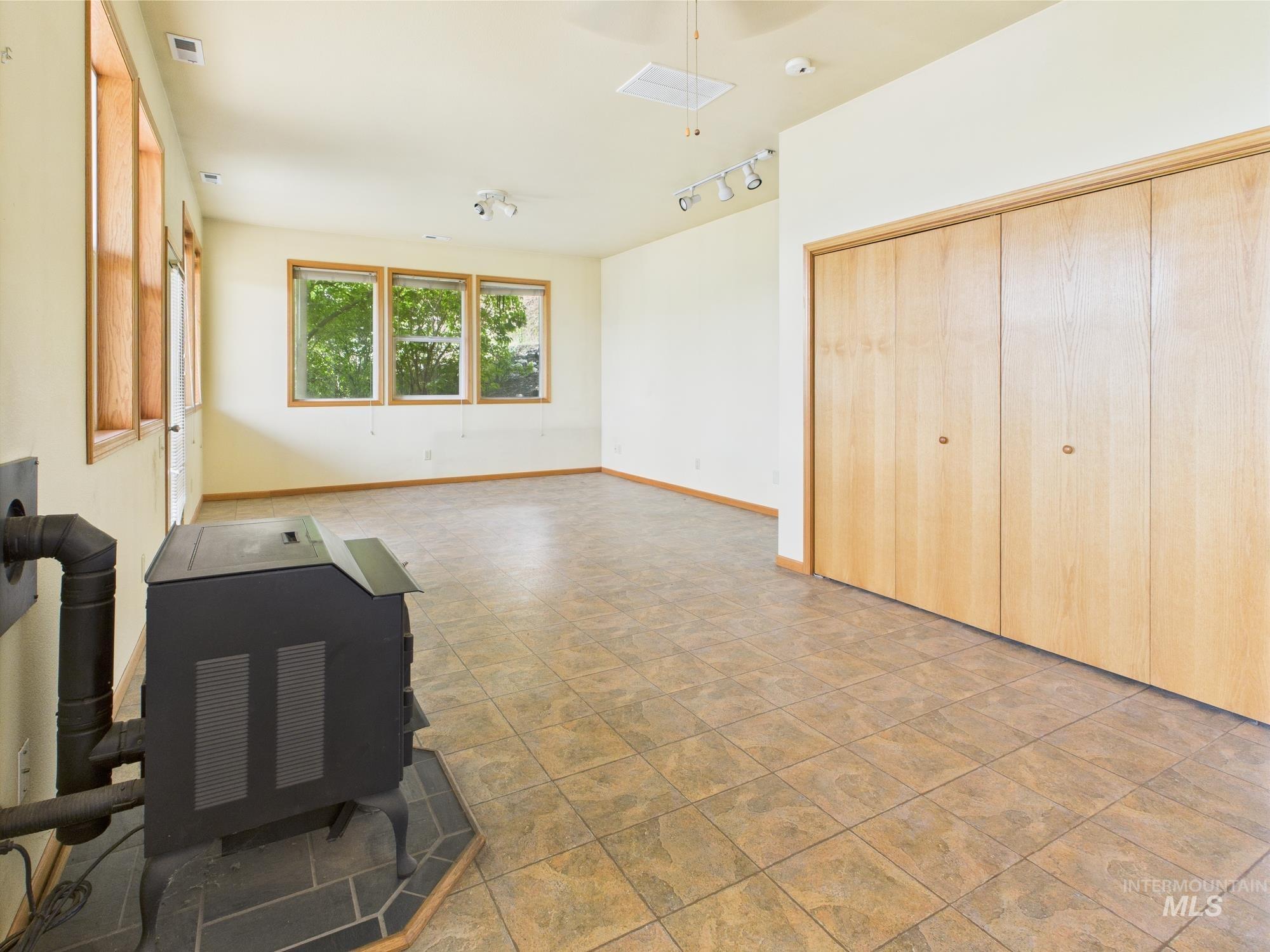 234 Saddle Ridge Rd Property Photo 24