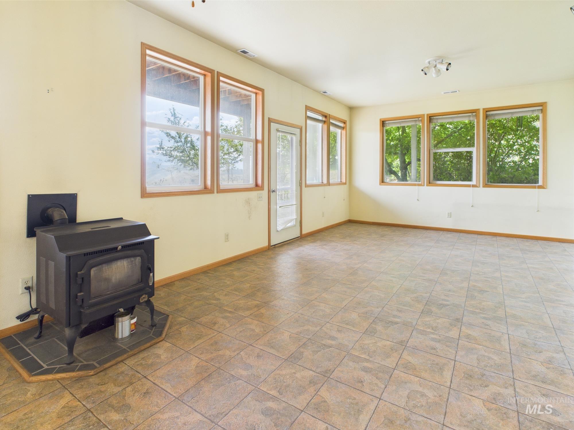 234 Saddle Ridge Rd Property Photo 25