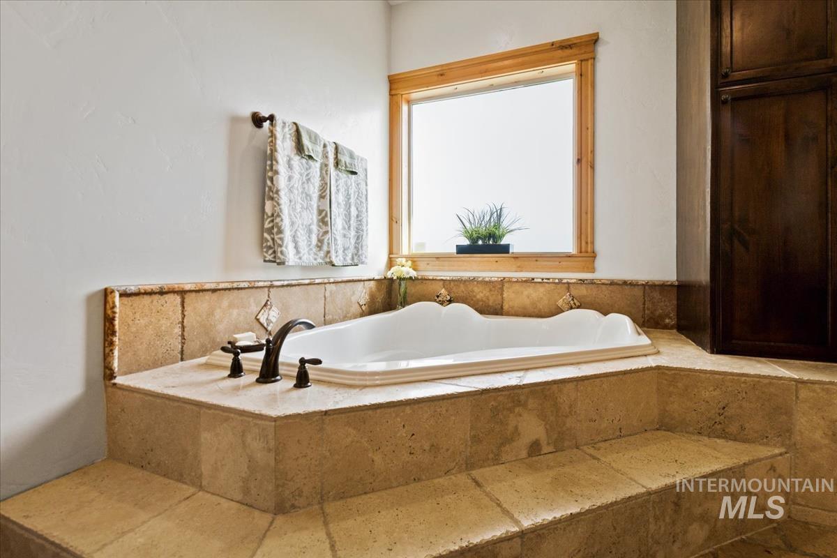 26348 Pheasant Landing Rd Property Photo 20