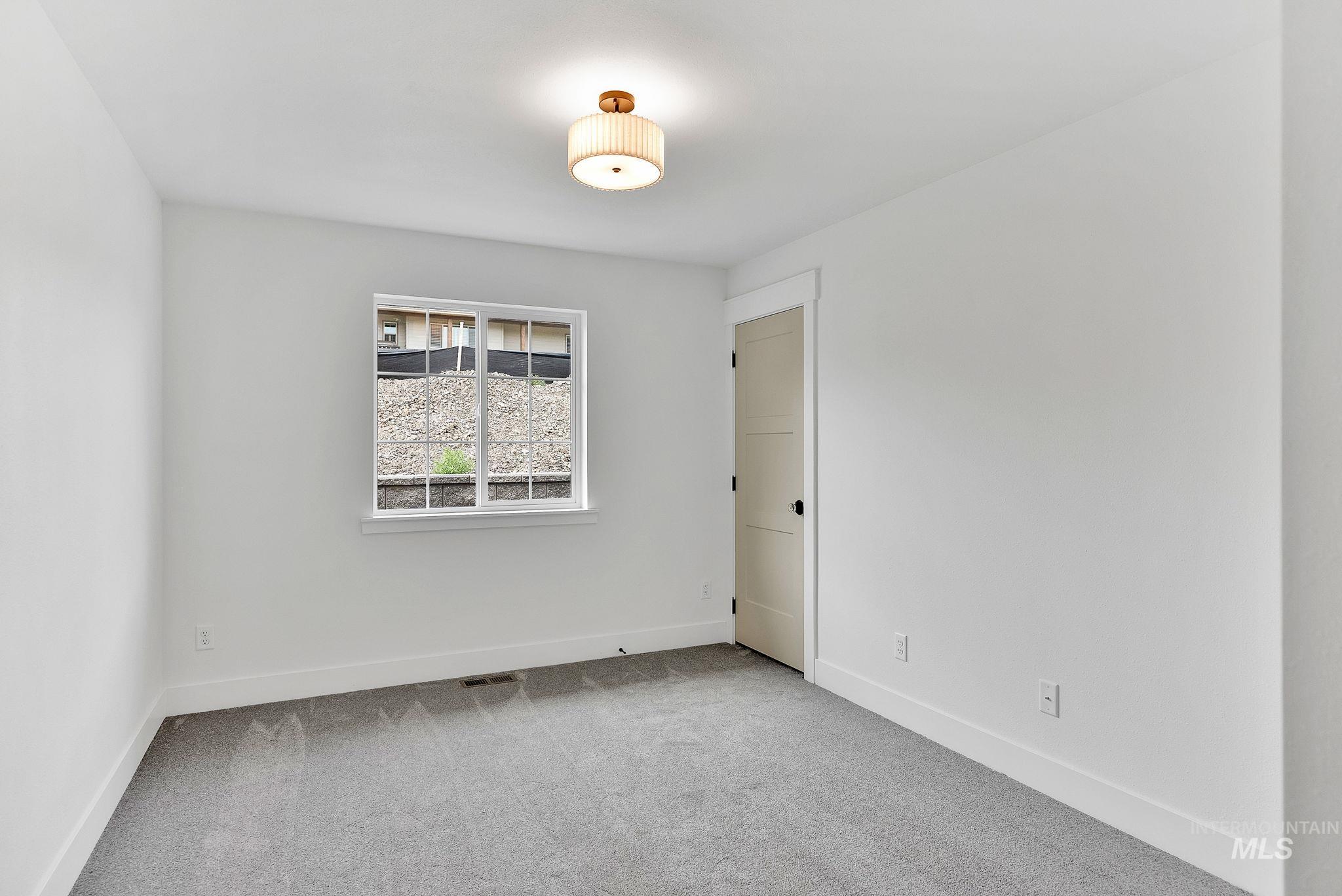 1738 Pathway Court Property Photo 30