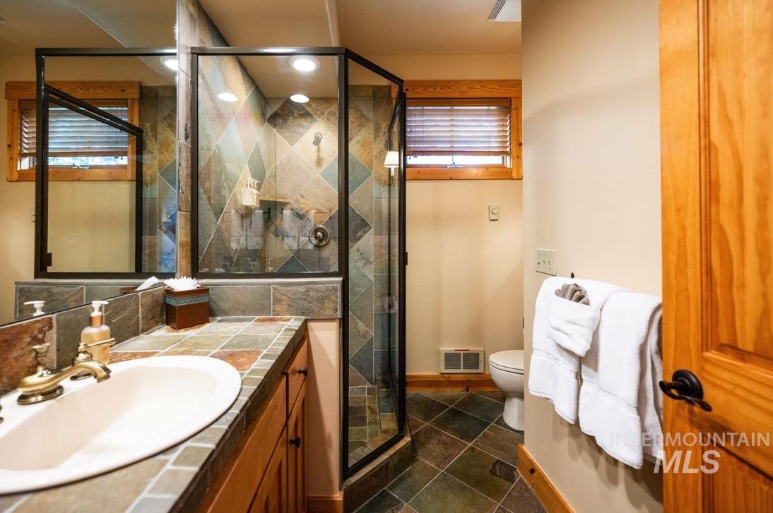 1329 Hearthstone Court Property Photo 10