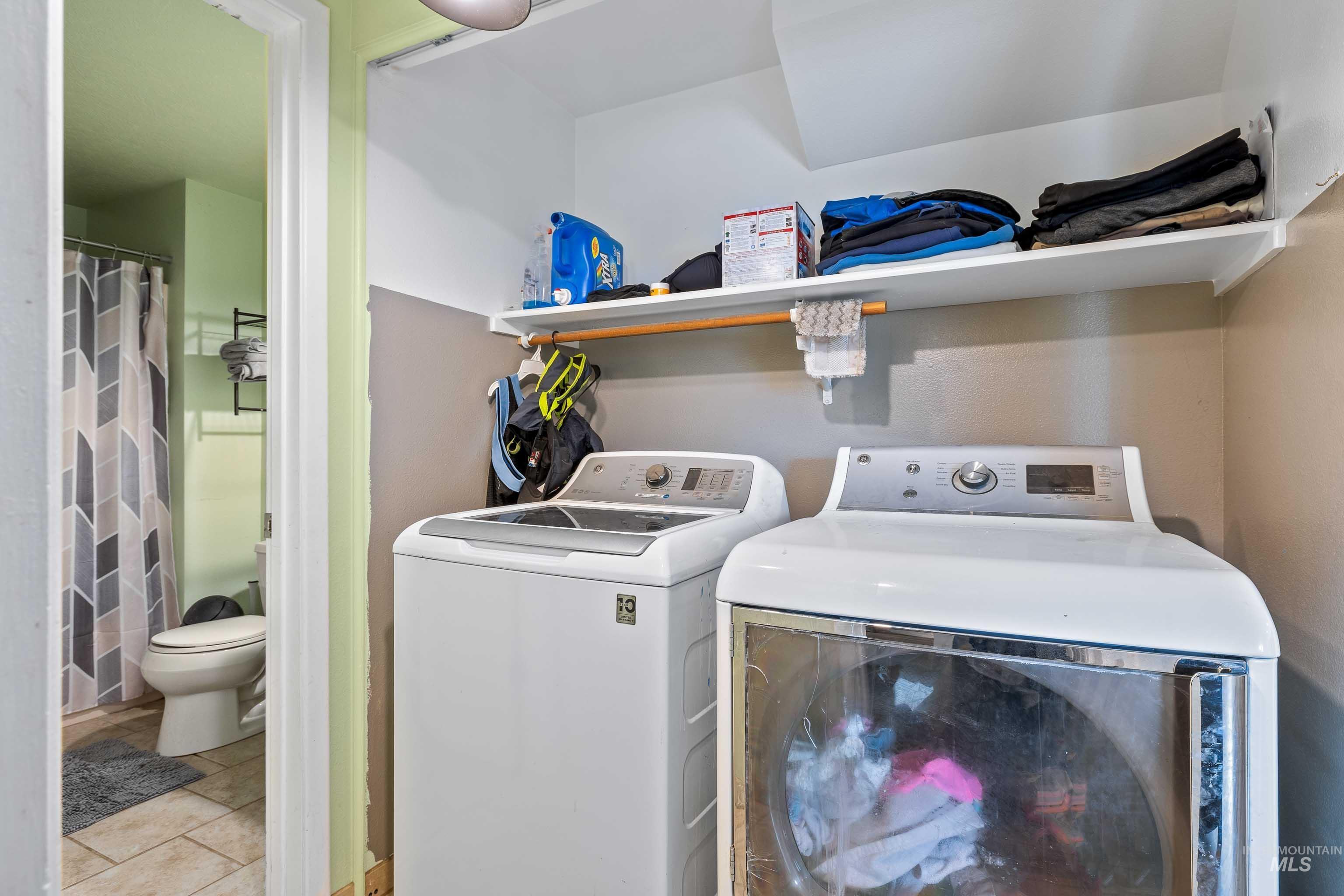 1035 Sawtooth Blvd Property Photo 24
