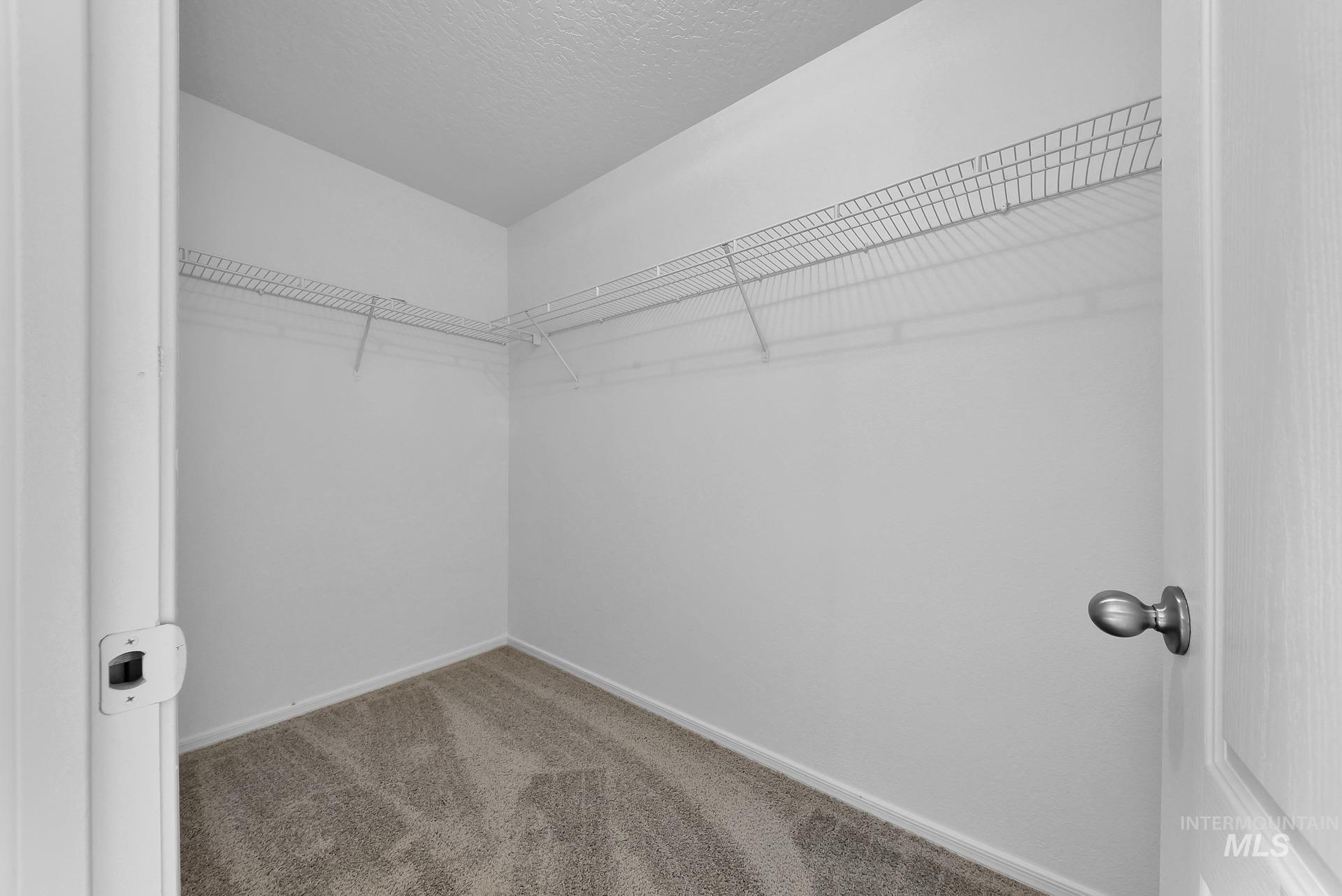 9458 W Littlewood Dr Property Photo 29