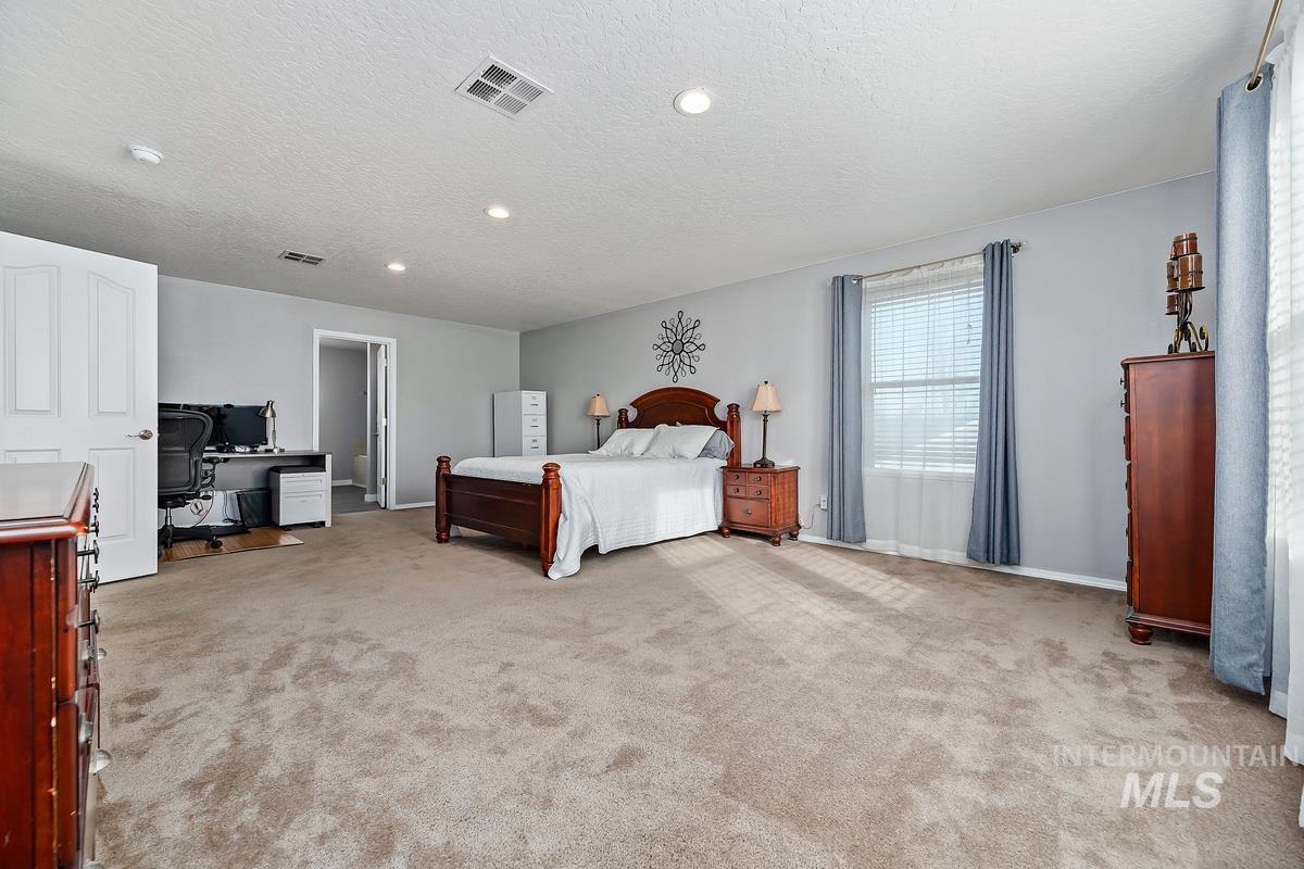 8207 E Shallon Drive Property Photo 23