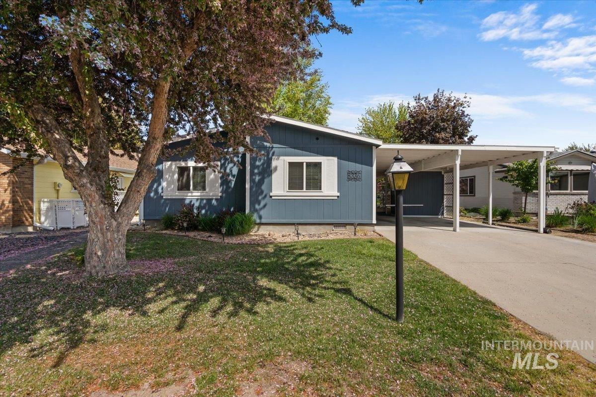 8336 W Willowdale Drive Property Photo 1