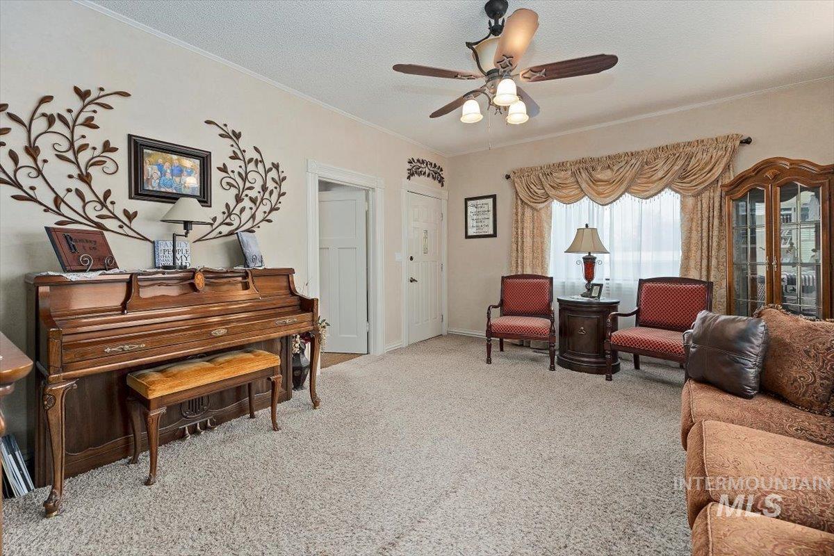 486 W 45 N Property Photo 22