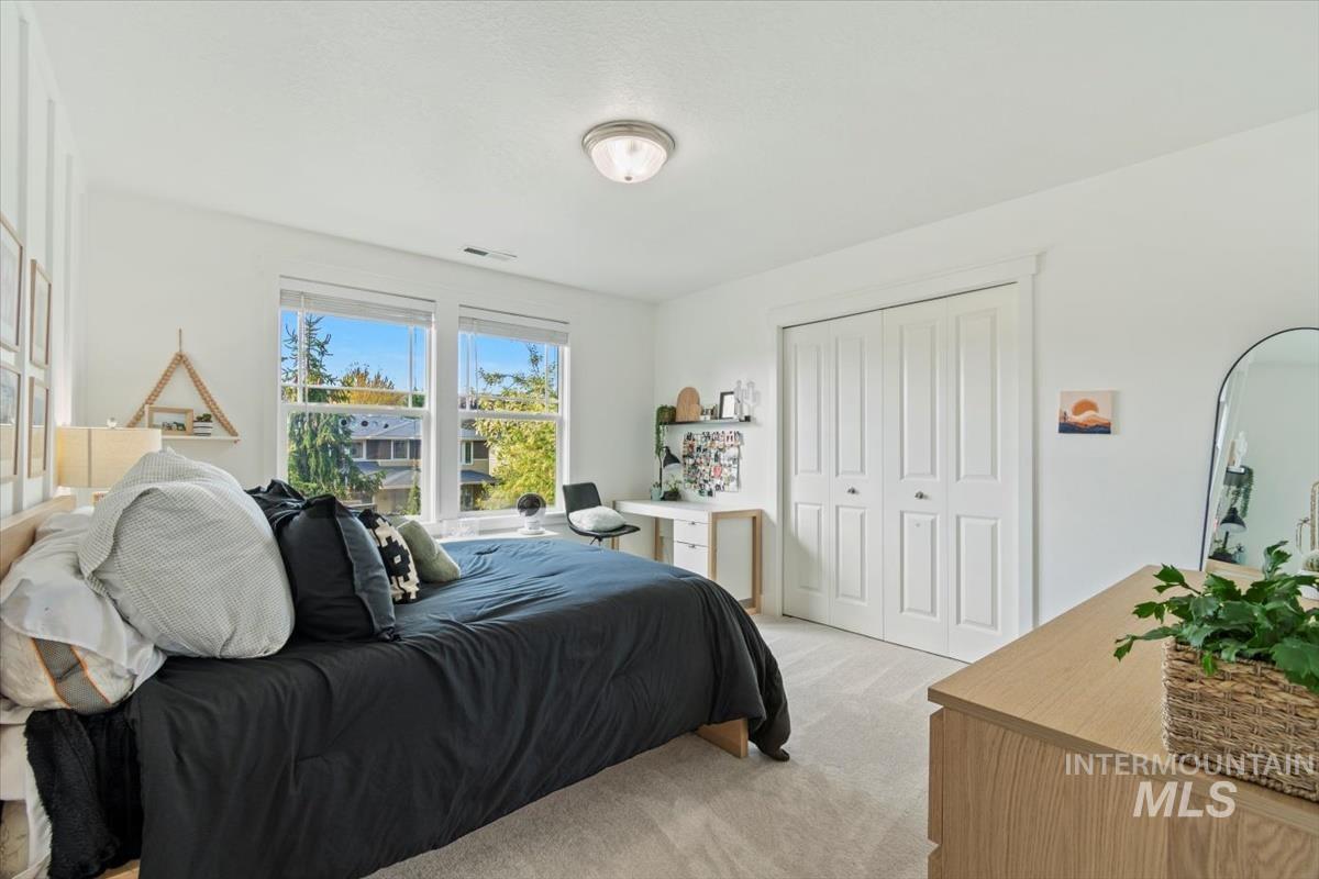 5506 E Felly Rim Ct. Property Photo 26
