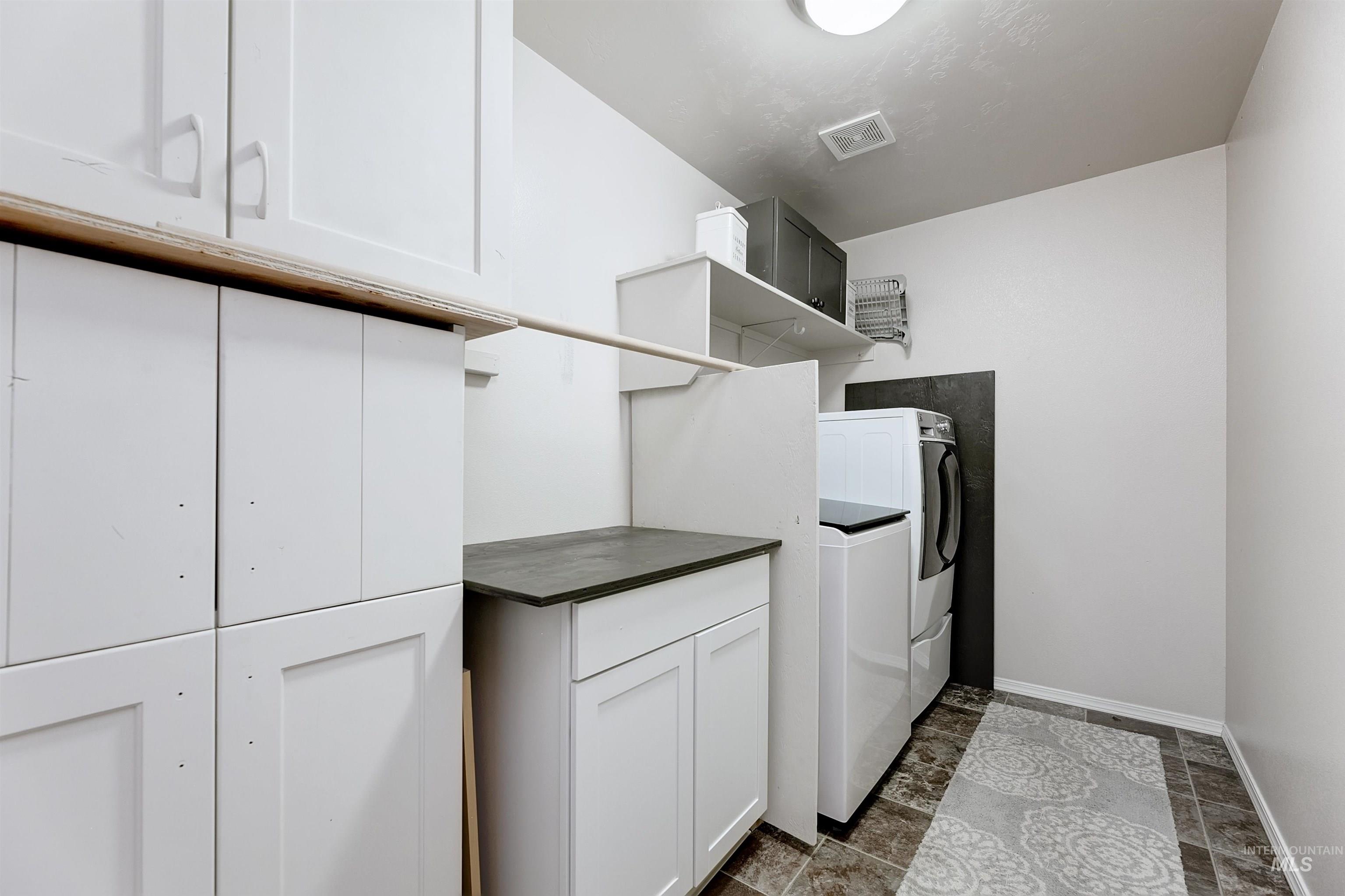 1052 E Sicily Property Photo 20