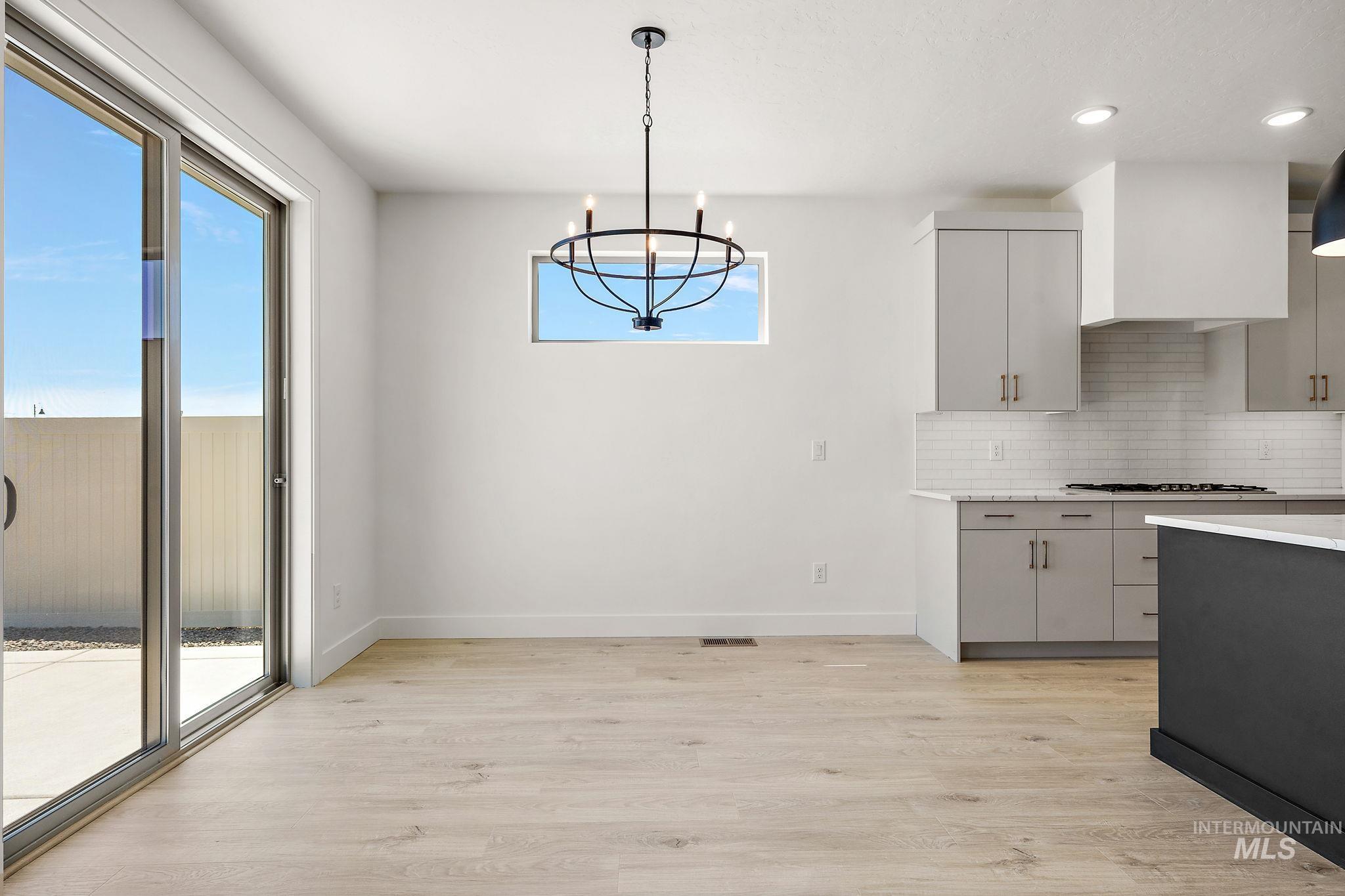 1700 Black Elm Property Photo 17