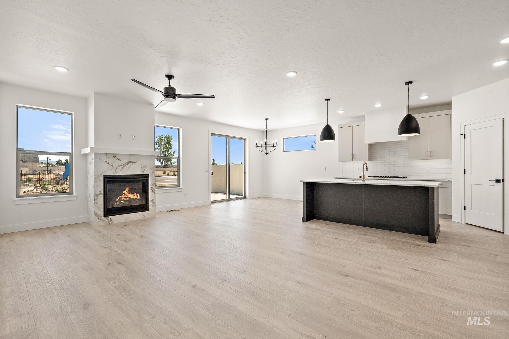 1700 Black Elm Property Photo 30