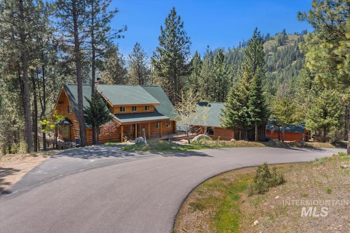 93 Blue Shadow Property Photo 1