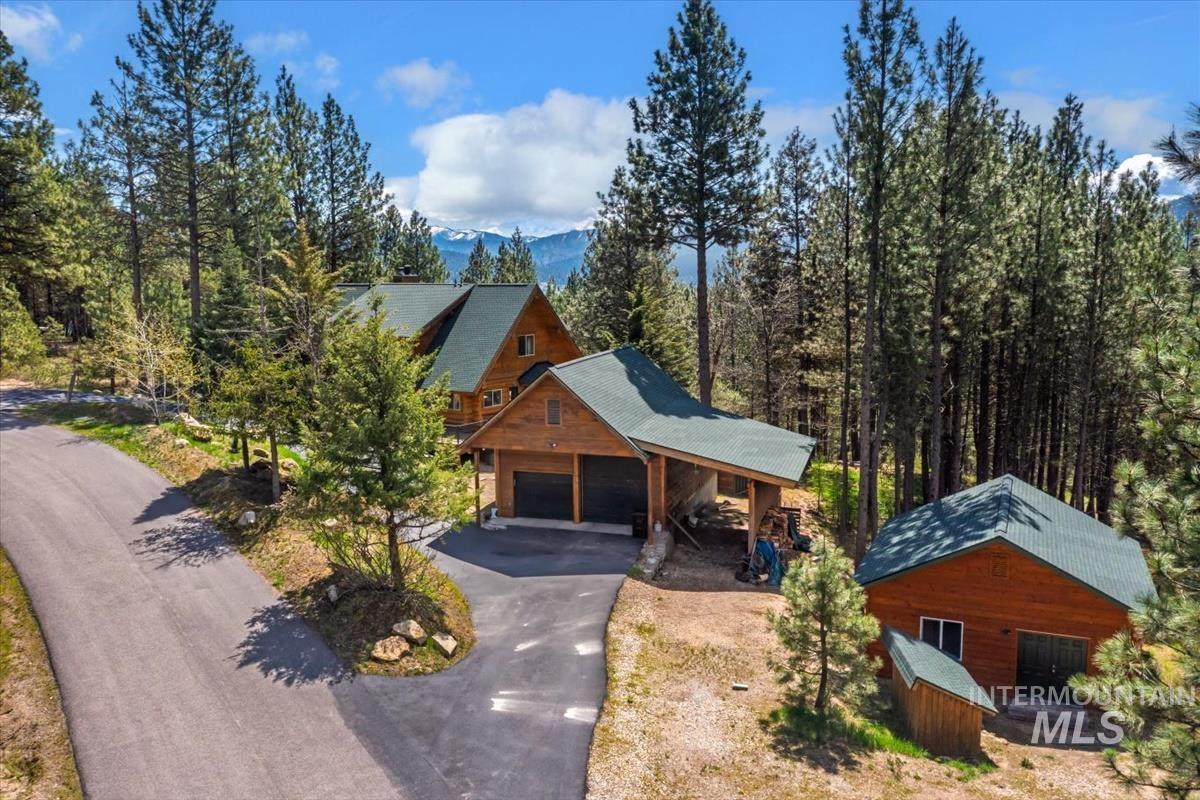 93 Blue Shadow Property Photo 2