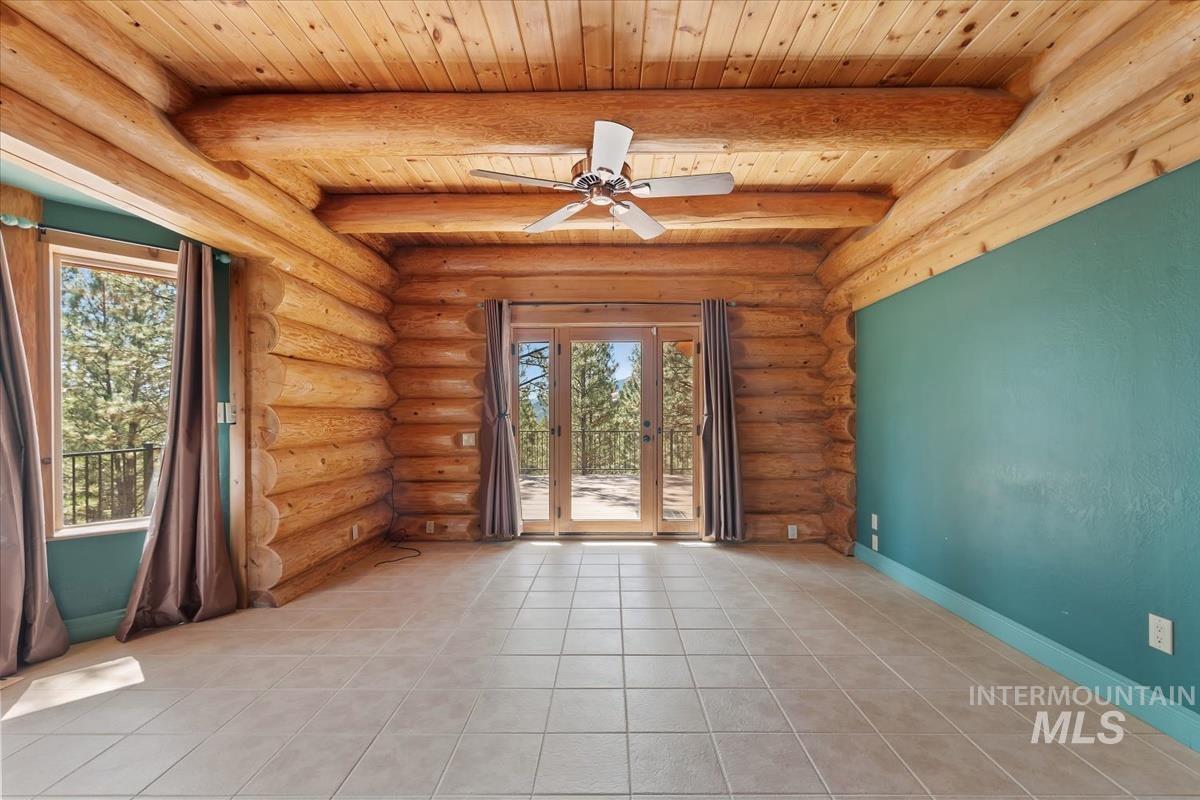 93 Blue Shadow Property Photo 17