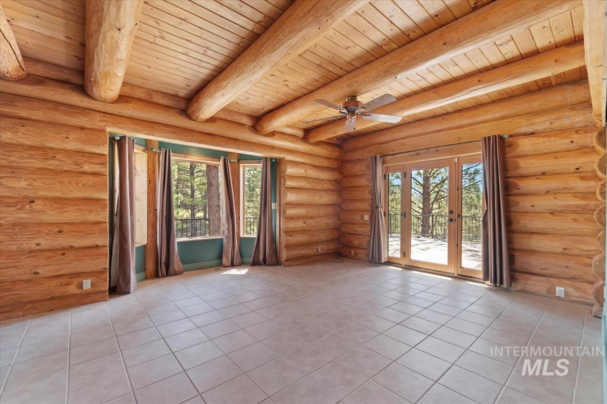 93 Blue Shadow Property Photo 18