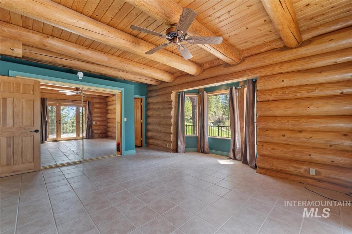 93 Blue Shadow Property Photo 19