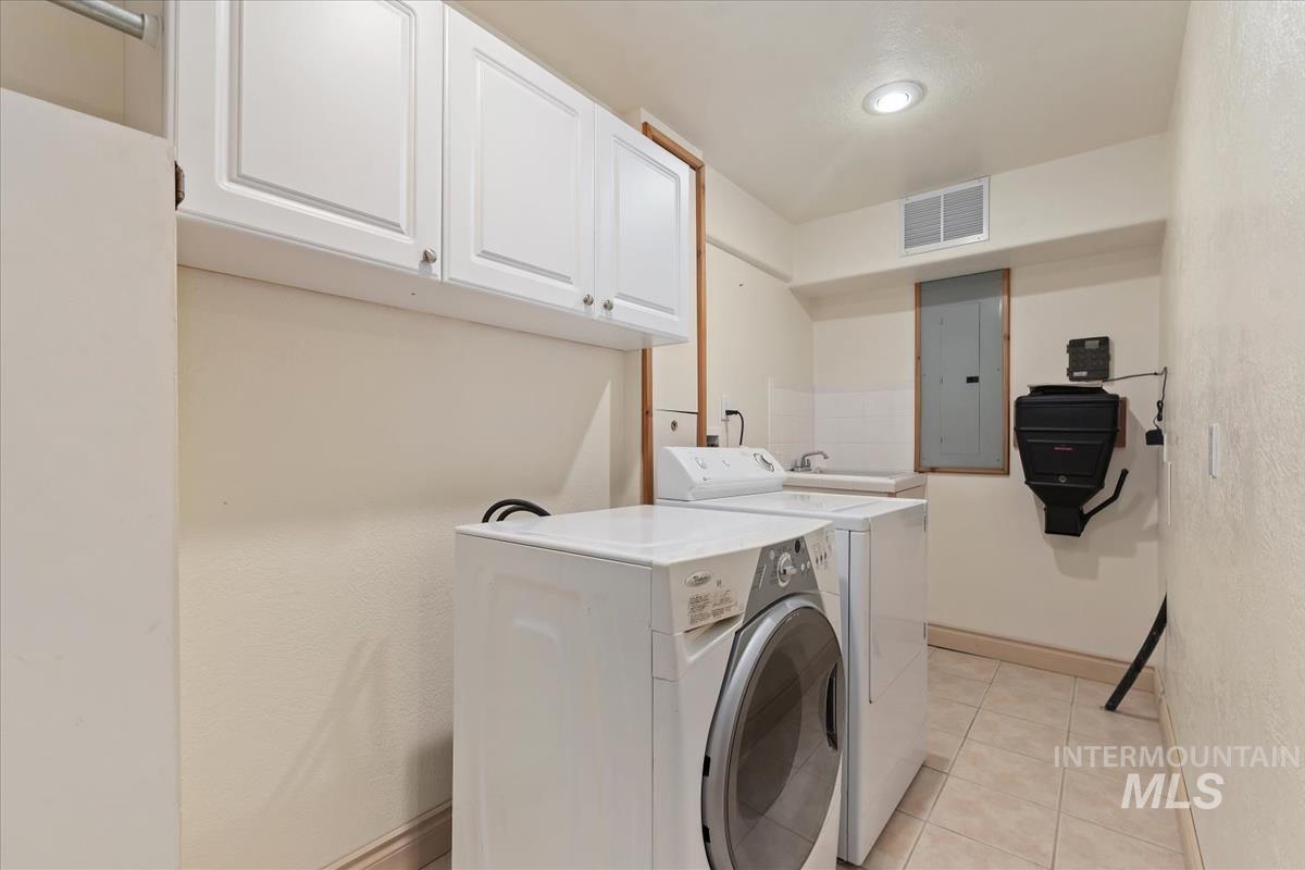 93 Blue Shadow Property Photo 36