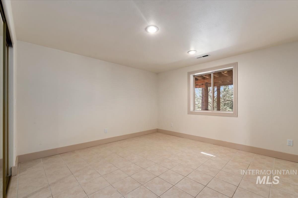 93 Blue Shadow Property Photo 39
