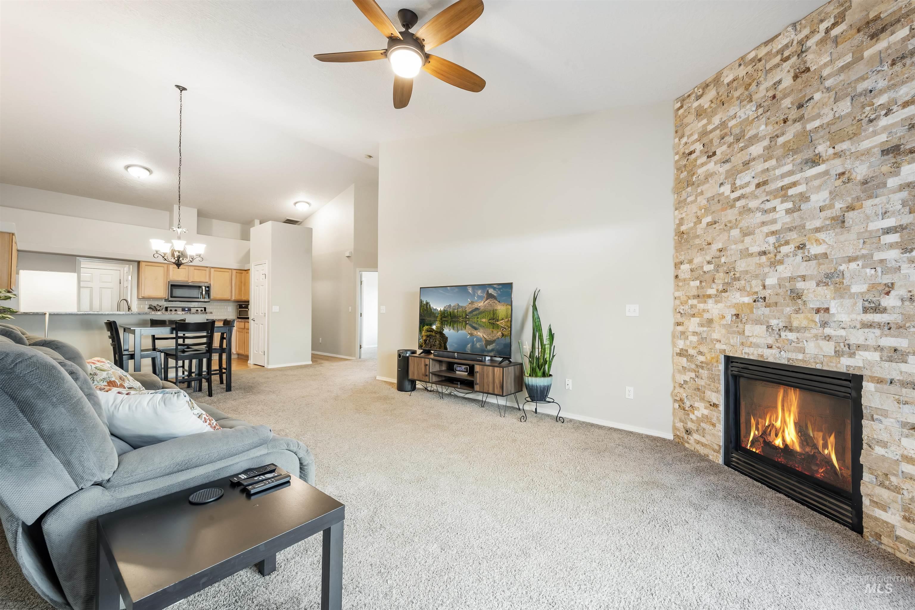 3189 S Kramer Ln Property Photo 11
