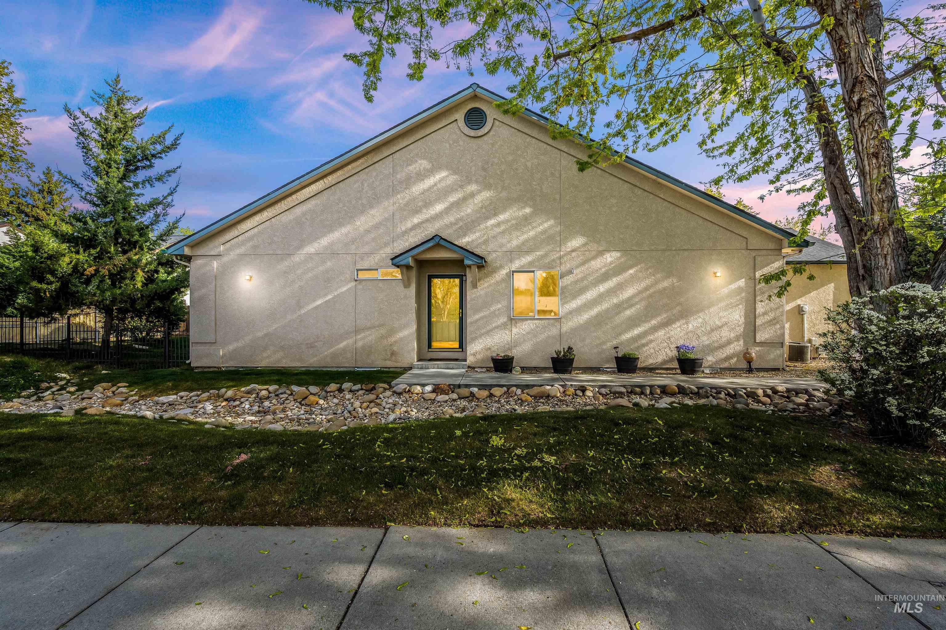 3189 S Kramer Ln Property Photo 33