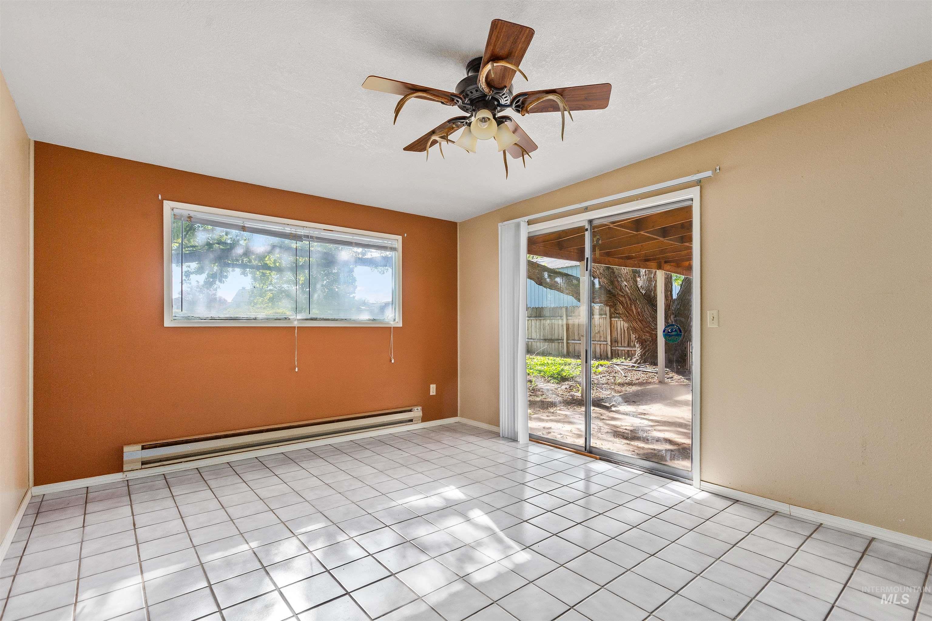3709 11th Street Property Photo 4