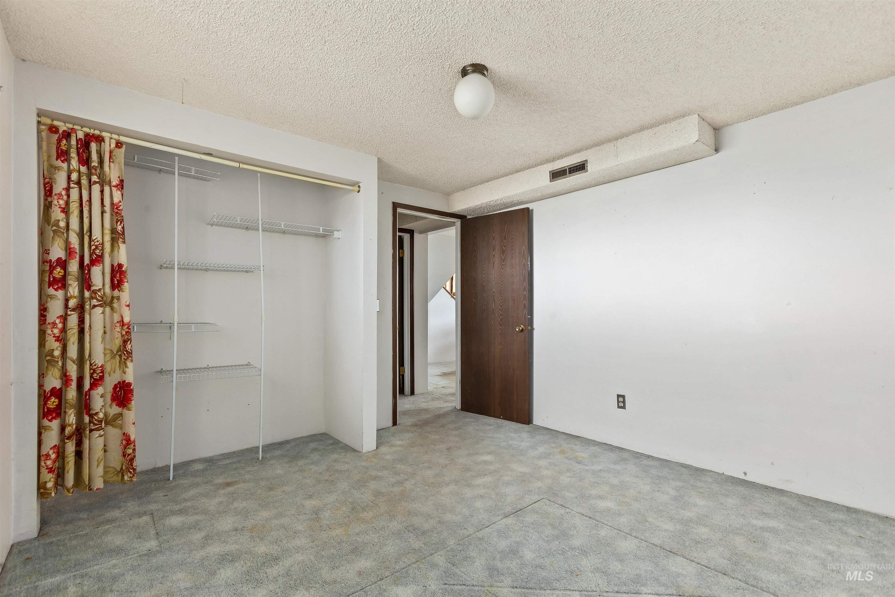 3709 11th Street Property Photo 27