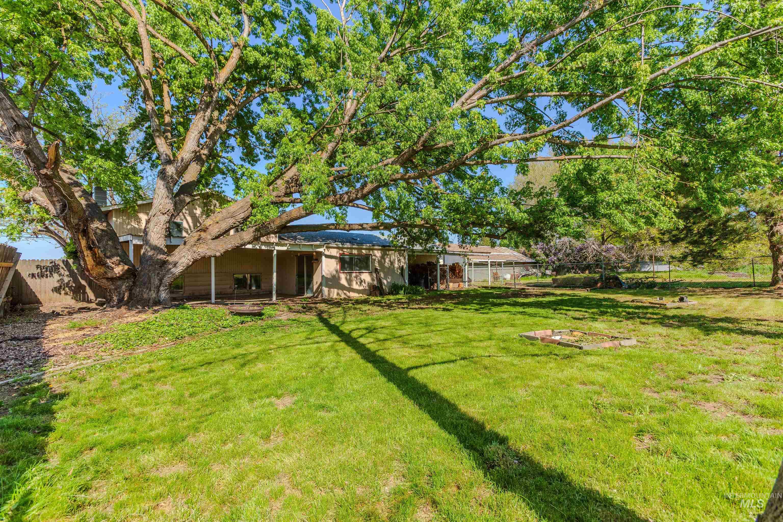 3709 11th Street Property Photo 33