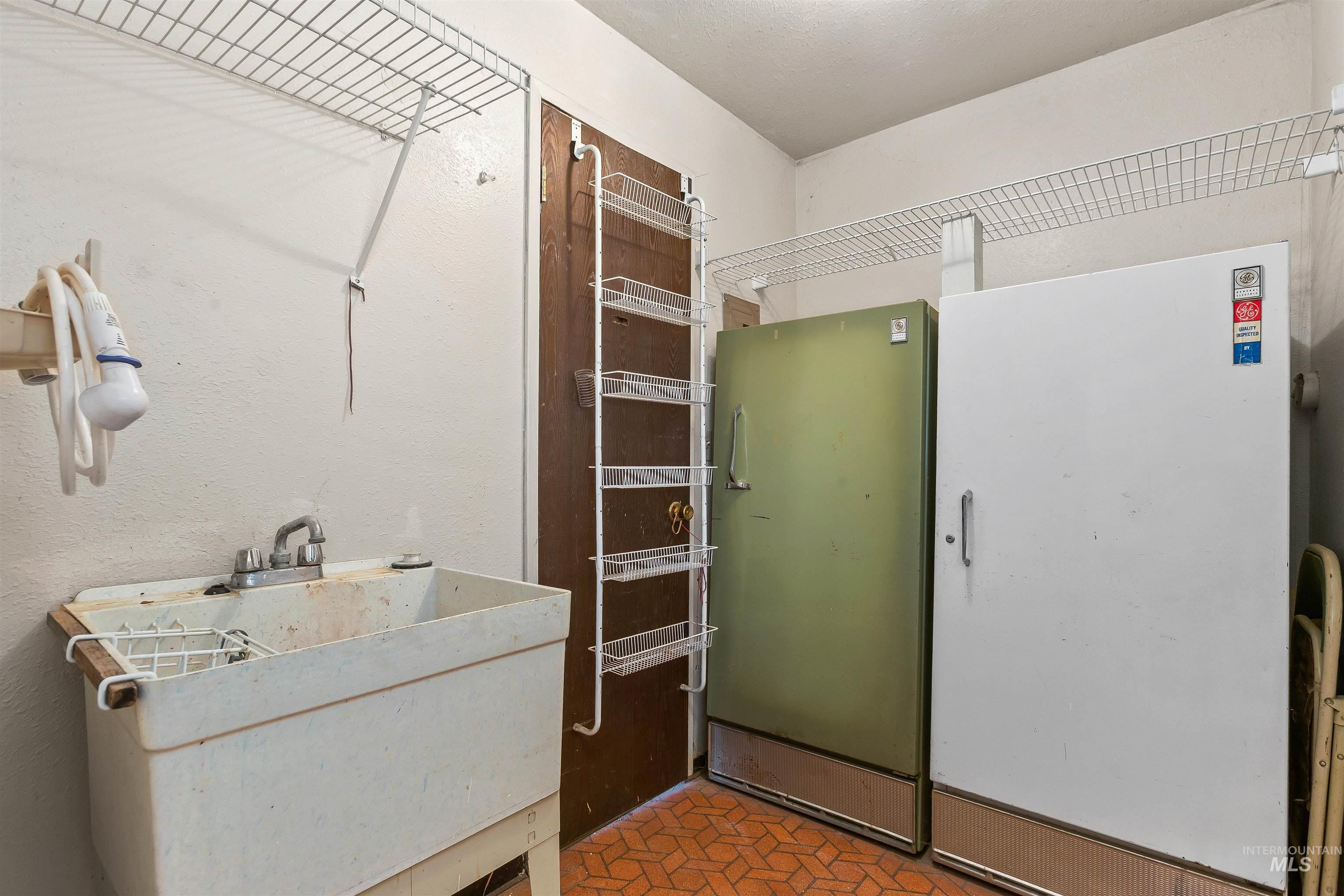 3709 11th Street Property Photo 45