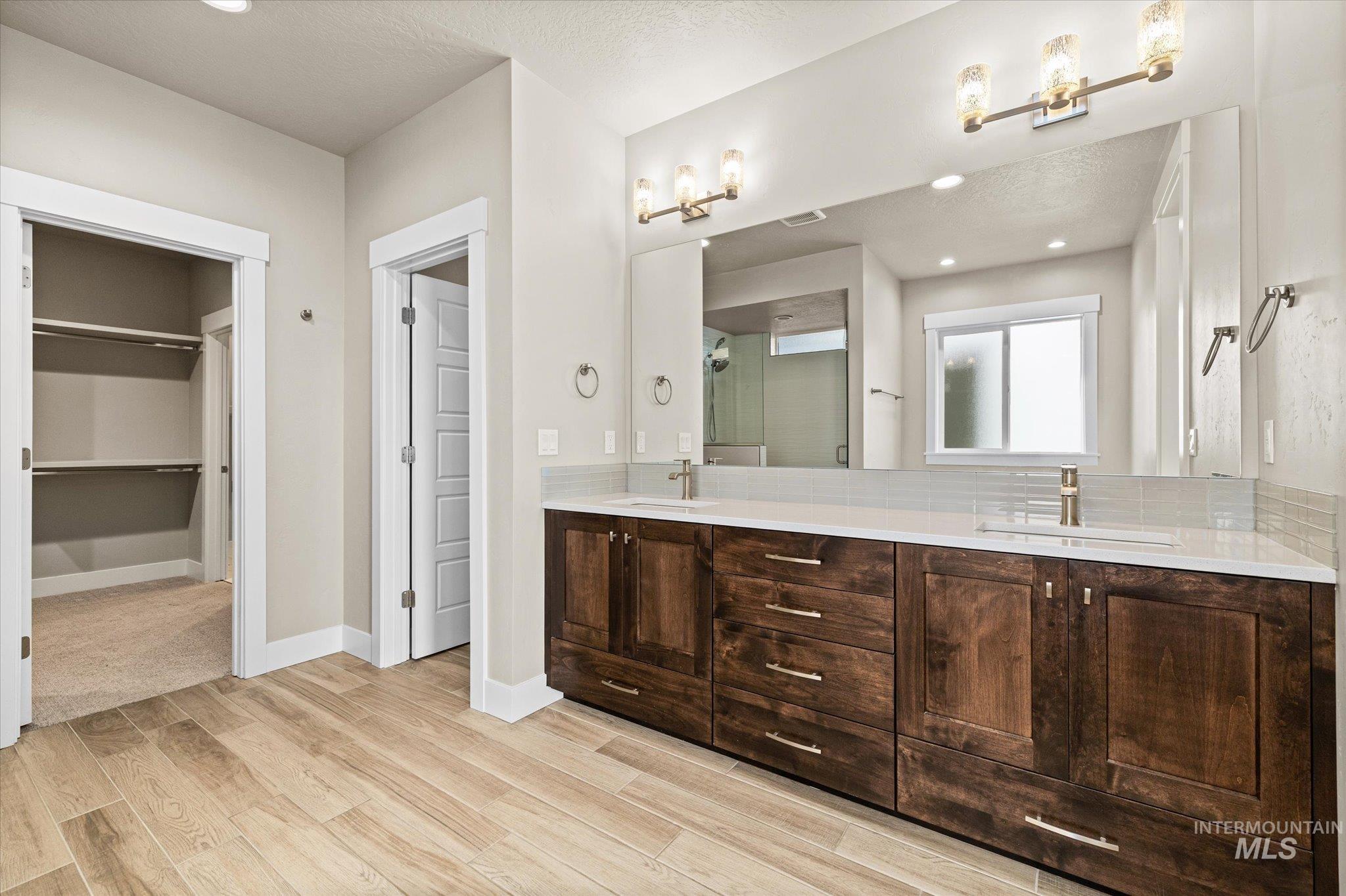 8087 Tandy Cove St Property Photo 22
