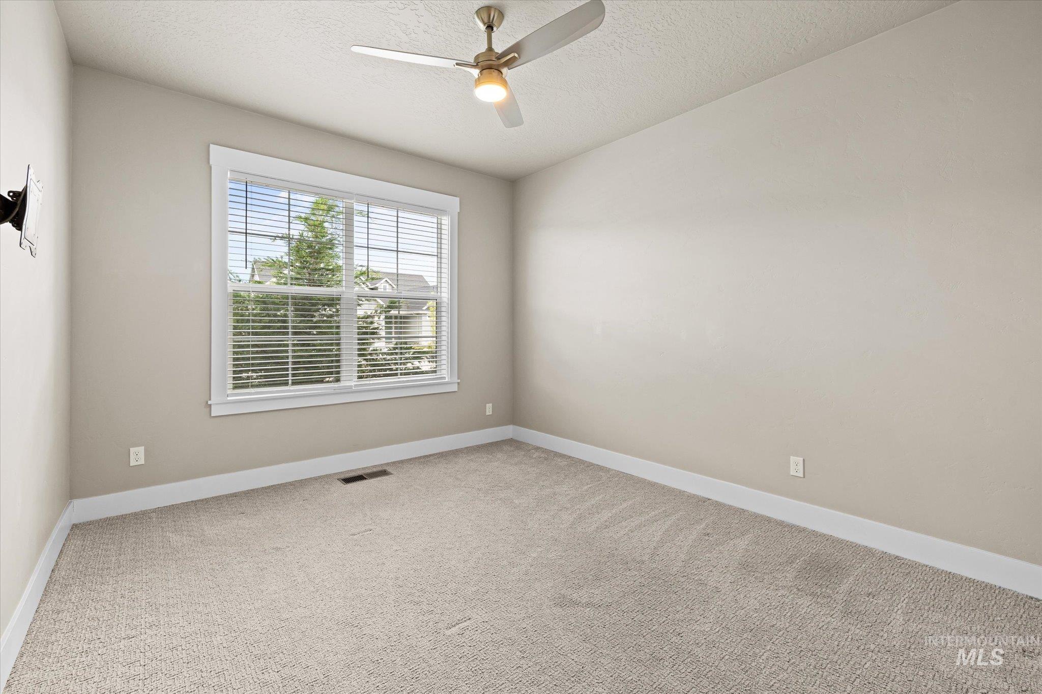 8087 Tandy Cove St Property Photo 28